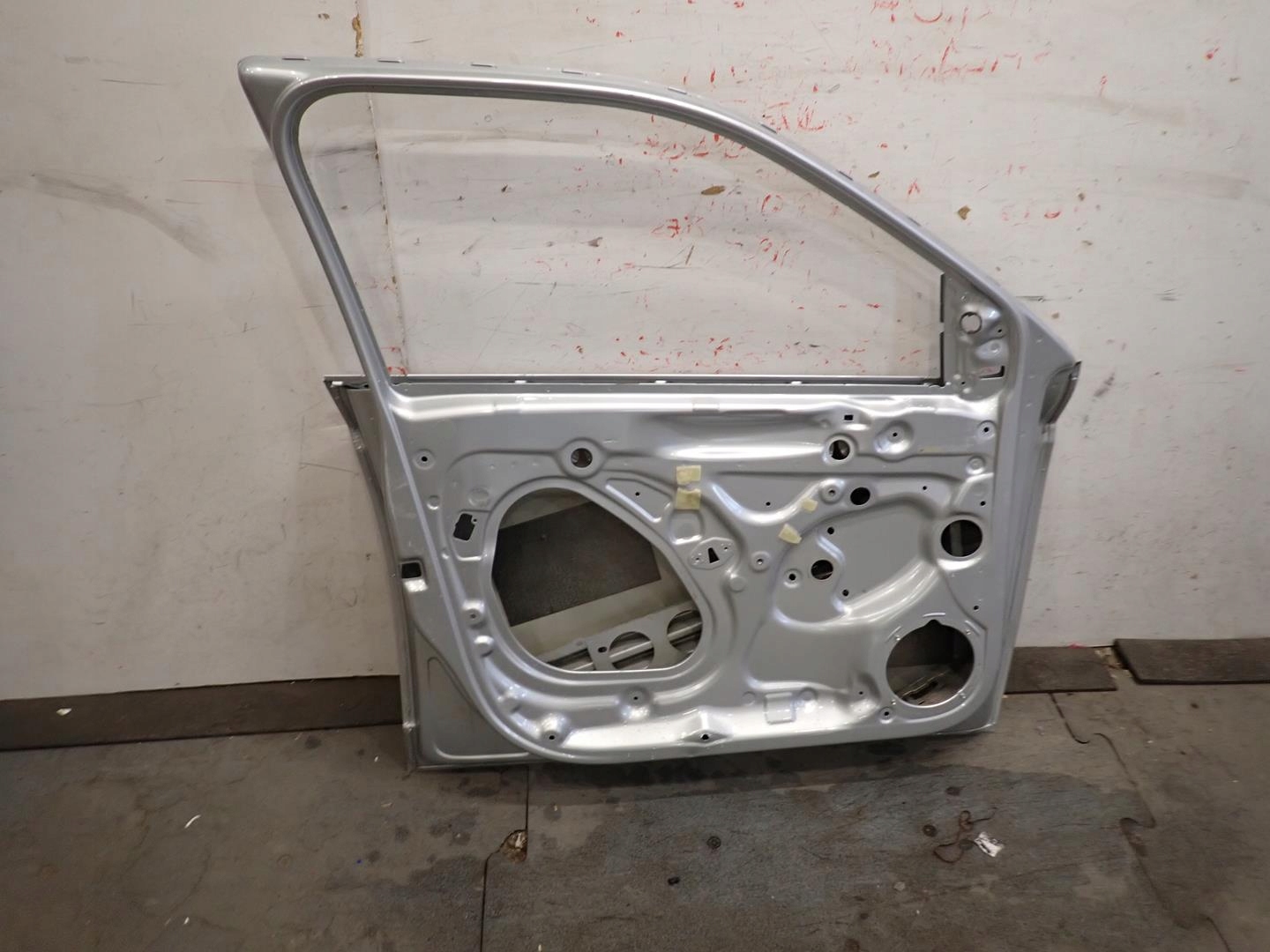 door front front left SKODA FABIA III 2014- 6V