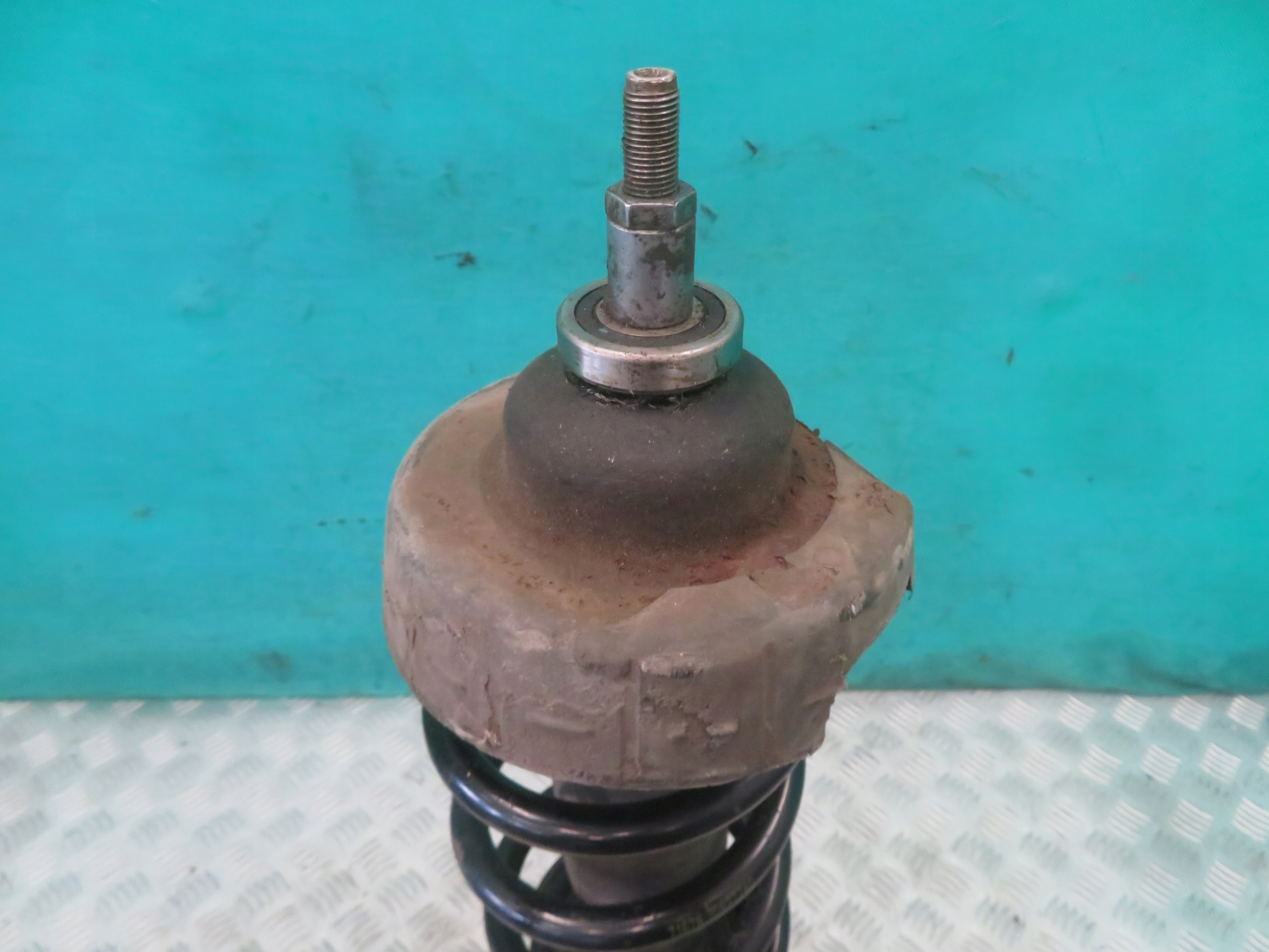 shock absorber front RENAULT TRAFIC 91165311