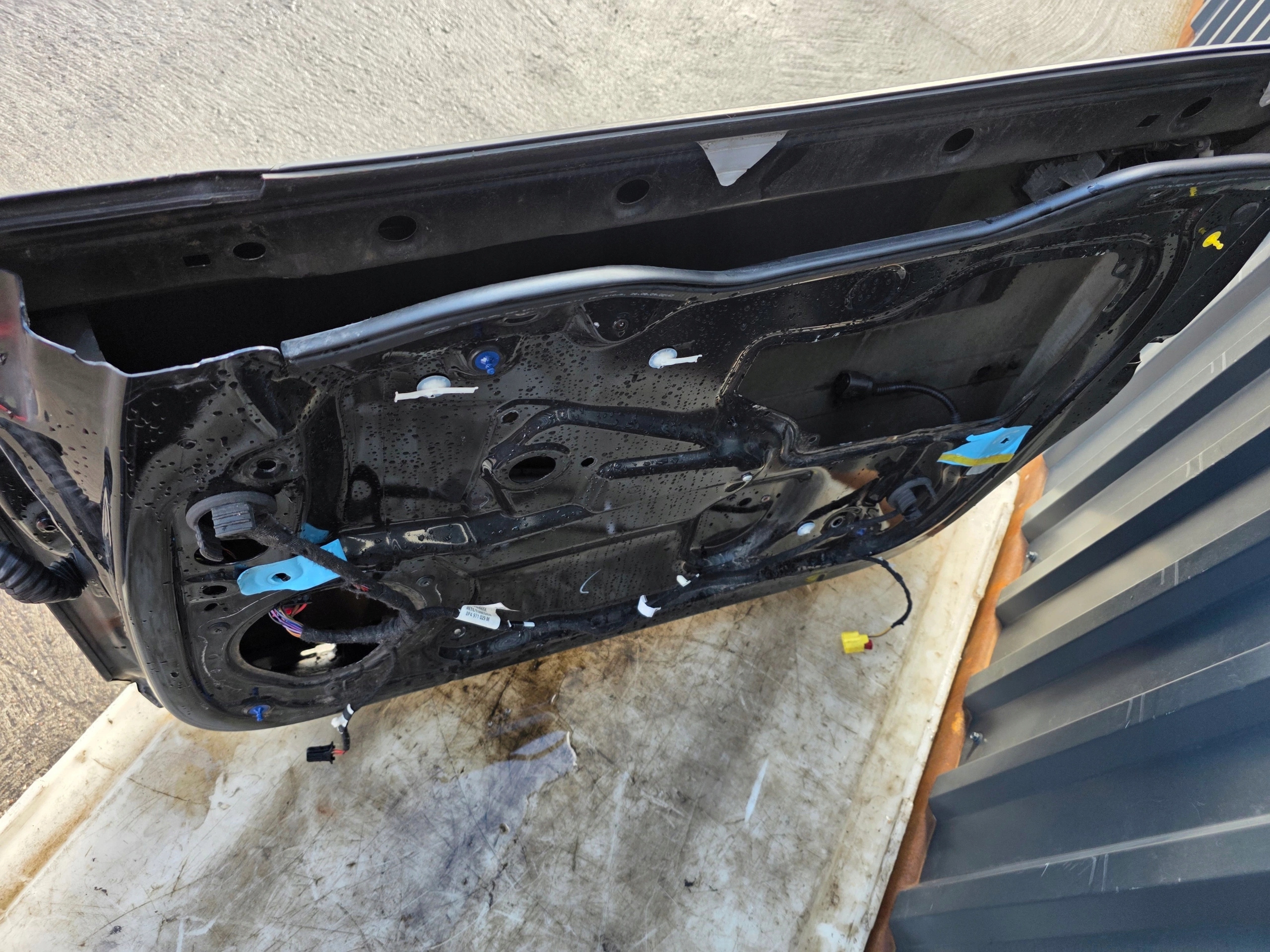 door right front AUDI A3 8P 5-D SPORTBACK LZ9Y original 2004-2011 !!!