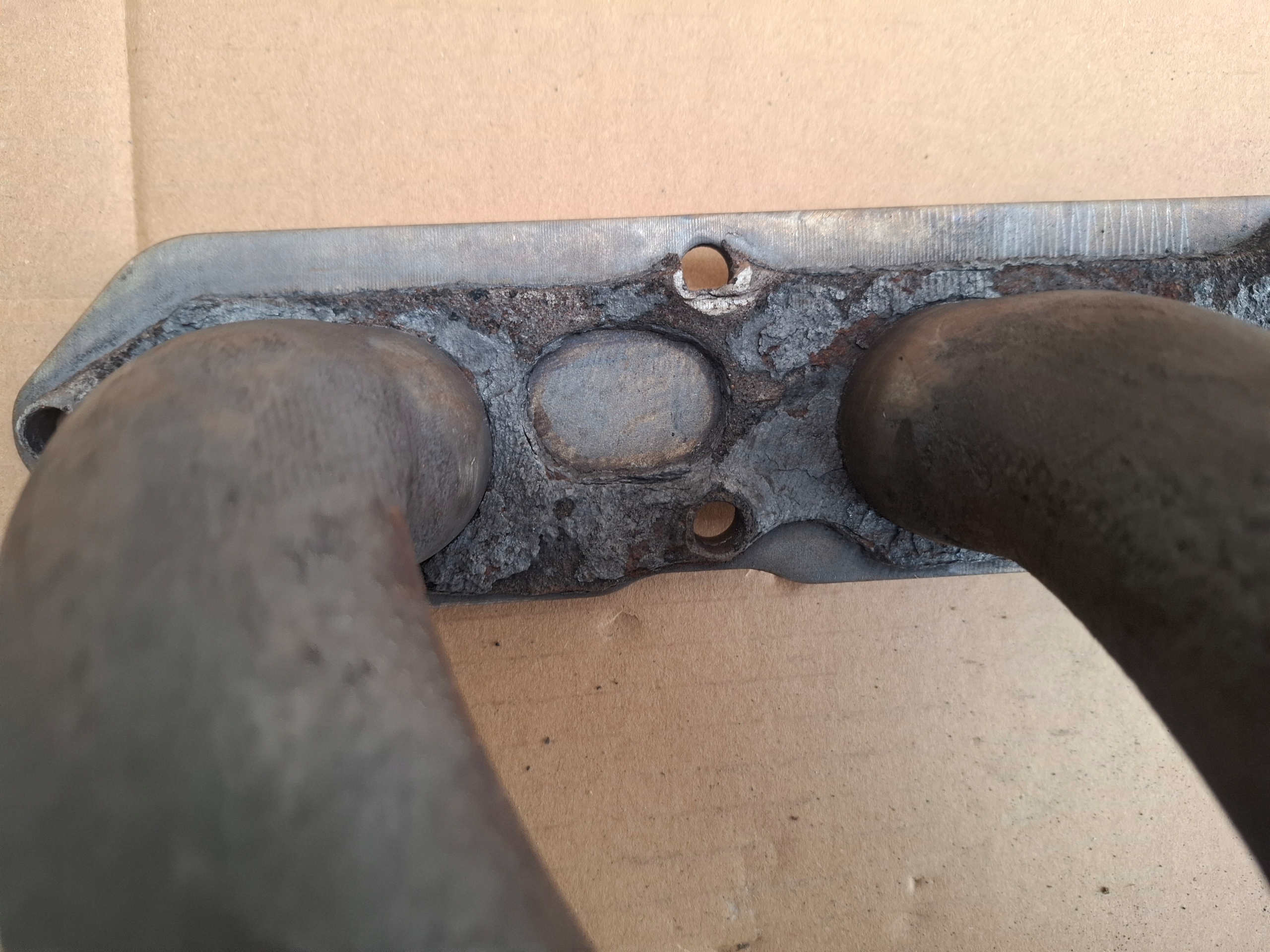 exhaust manifold right Porsche 911 996 99611110253
