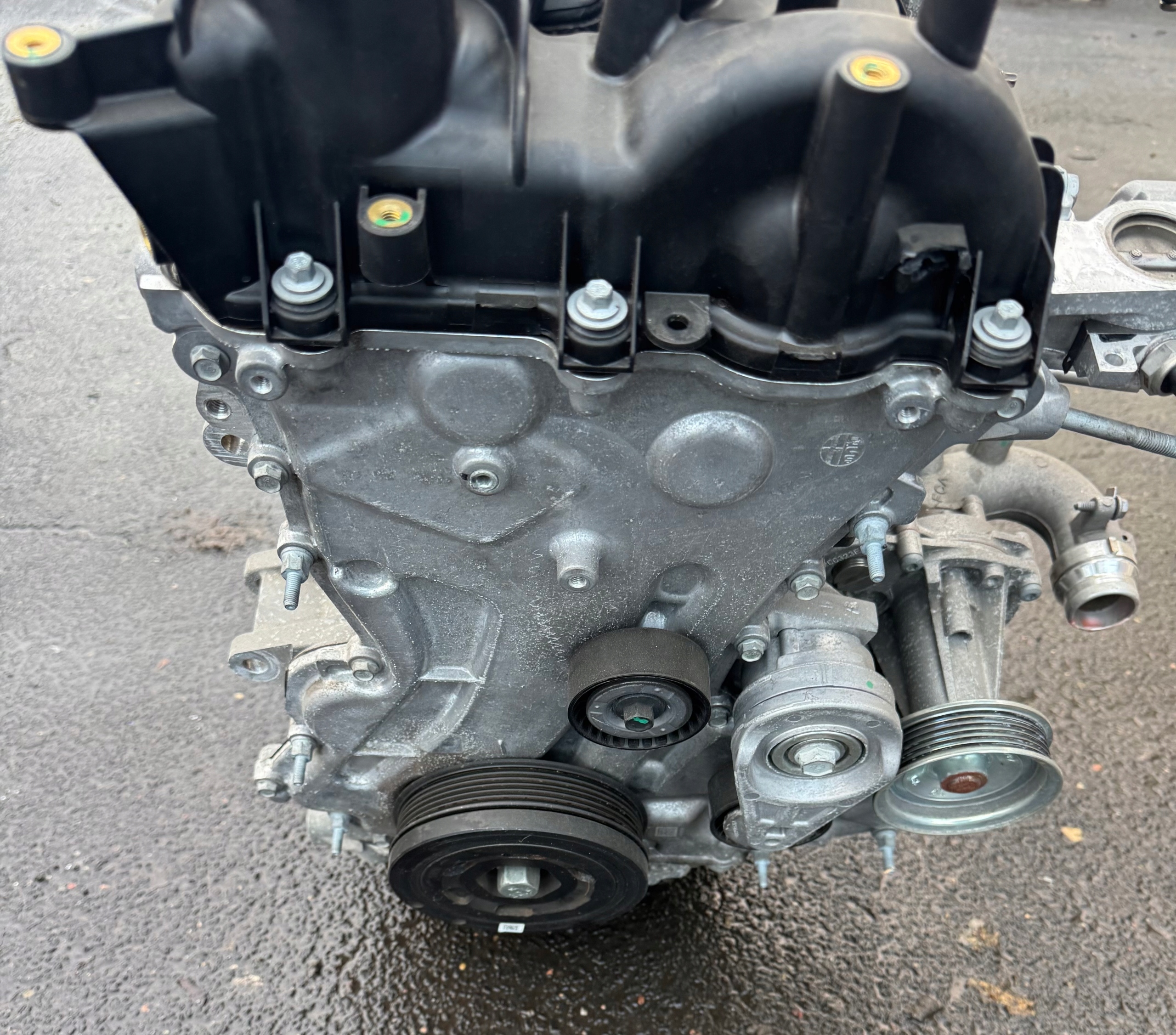 Alfa Romeo OE 55273835 двигатель комплектный