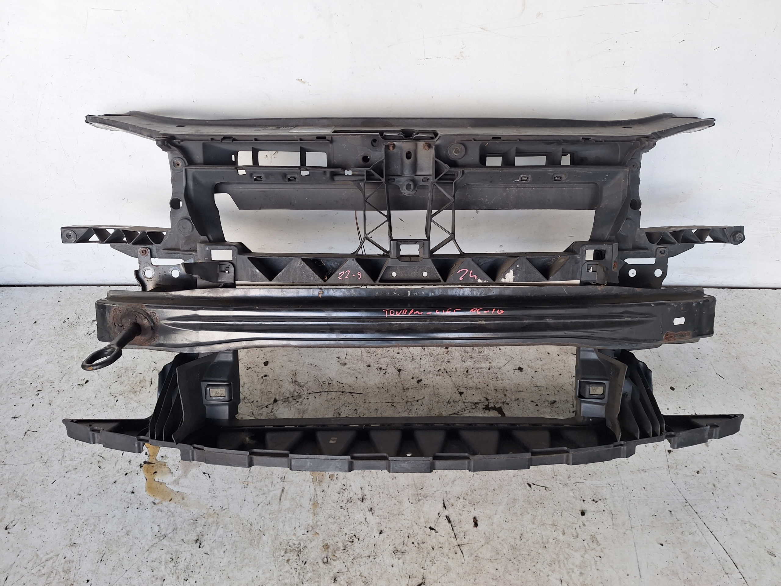 VOLKSWAGEN TOURAN 1T0 LIFT 06-10 support panel for radiators