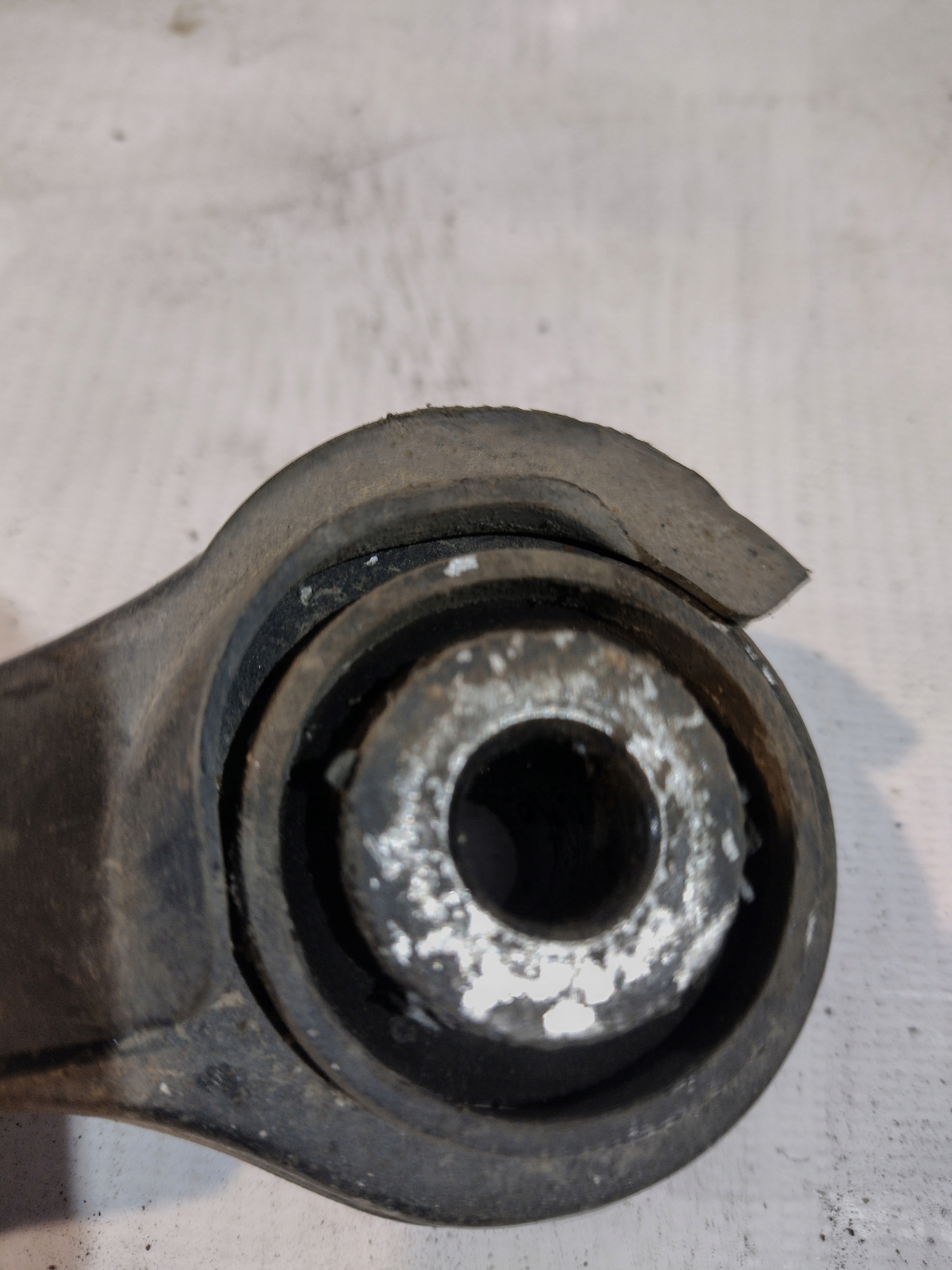 Querlenker links heck Mercedes W 220 5,0 A2203520588