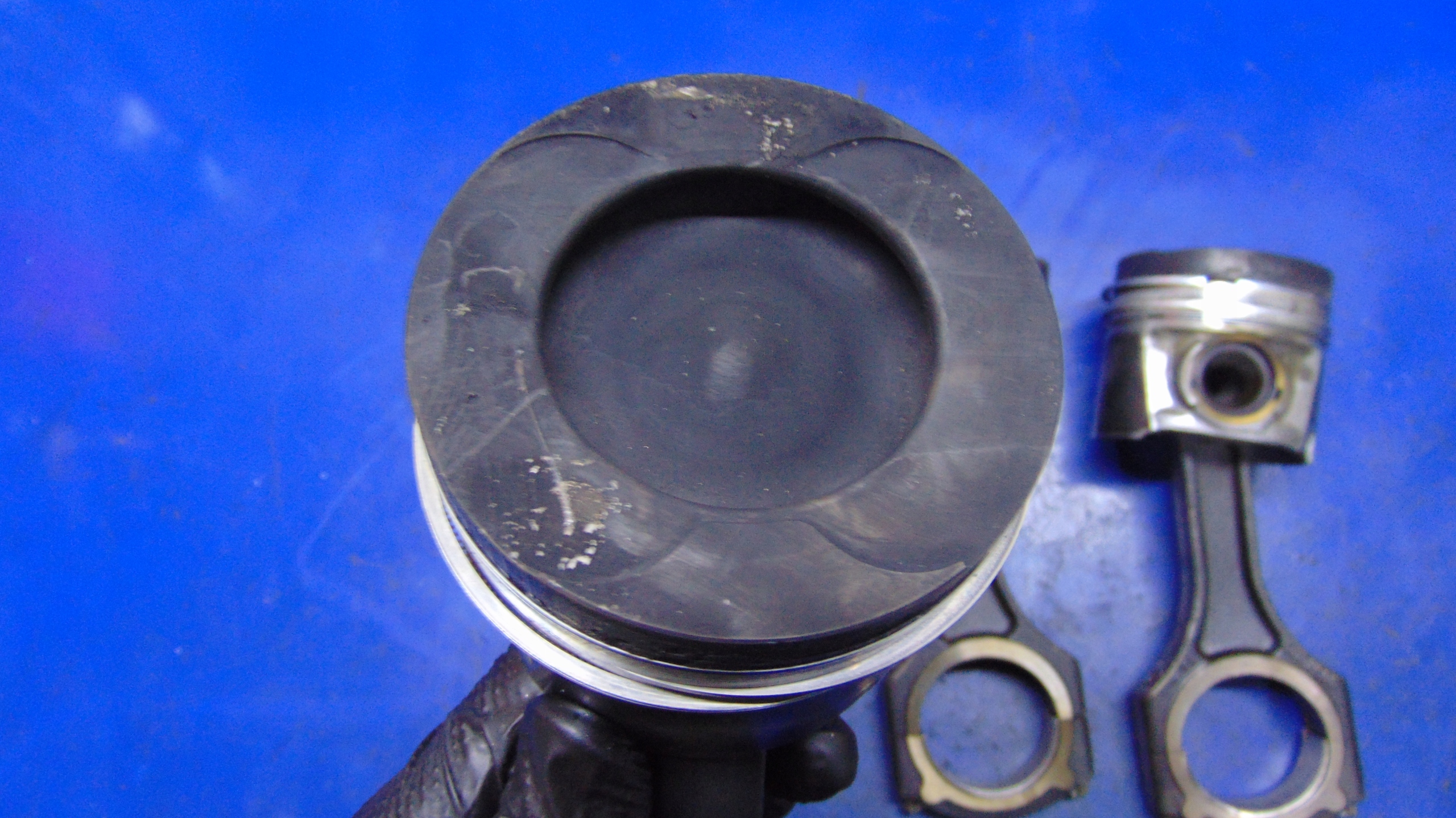 piston connecting rod 2.2CDI MERCEDES SPRINTER W907 W910 18-25R