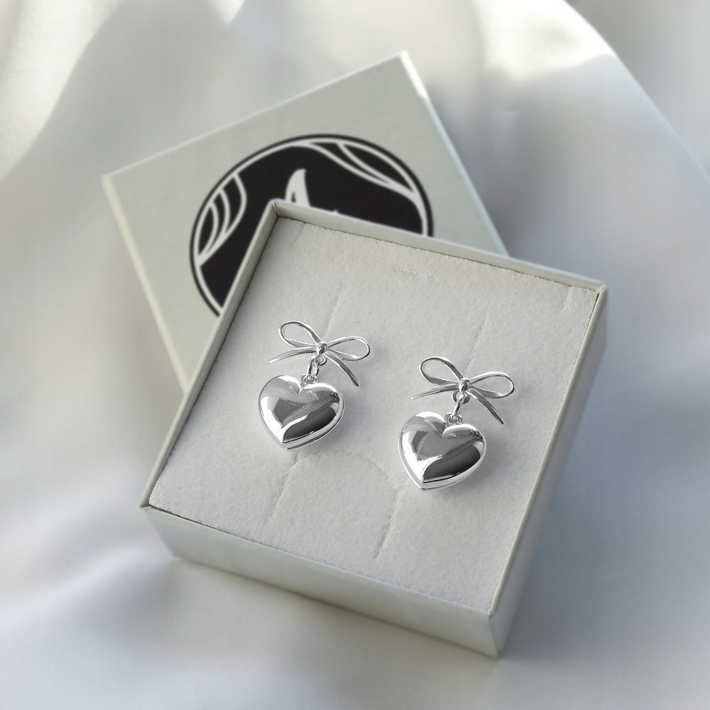 Náušnice srdíčka mašličky stříbrné