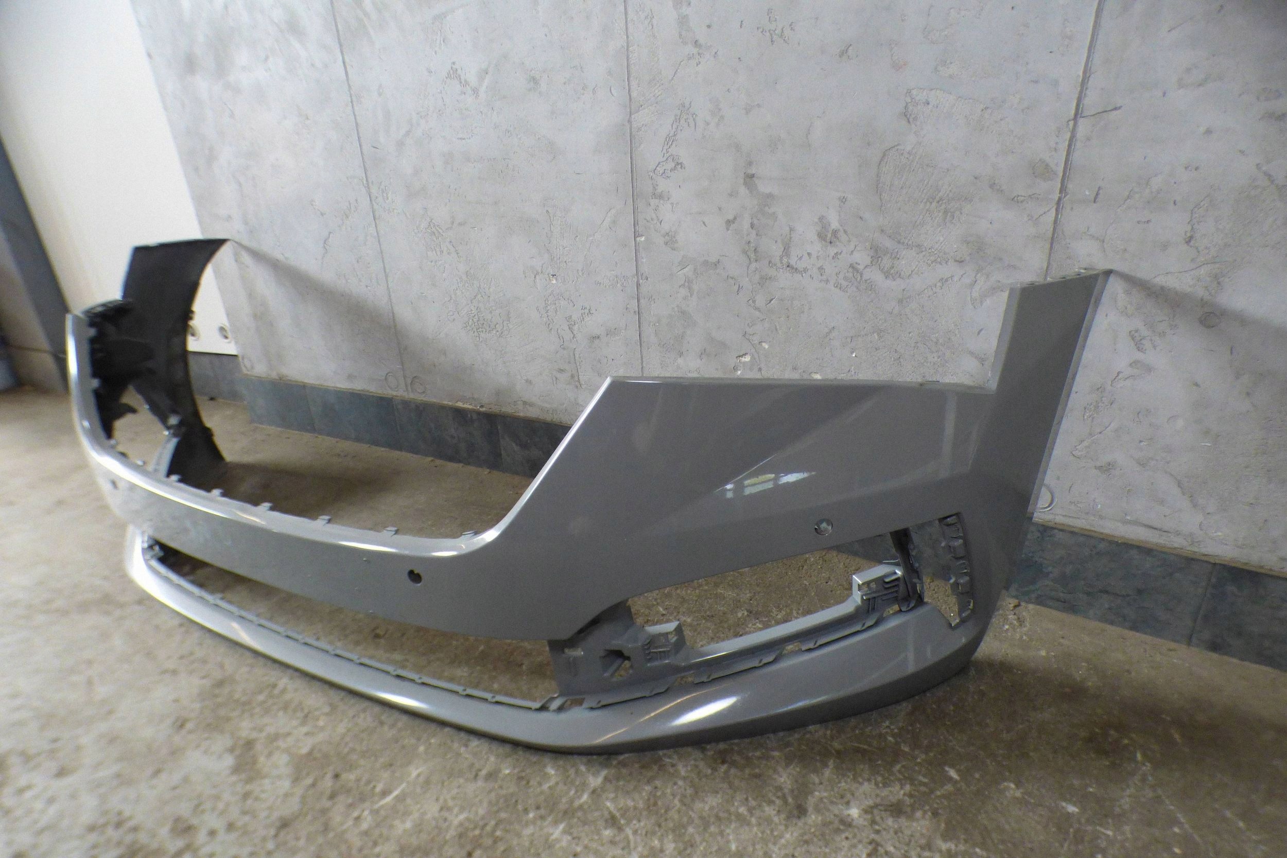Skoda Scala bumper front front 657807221