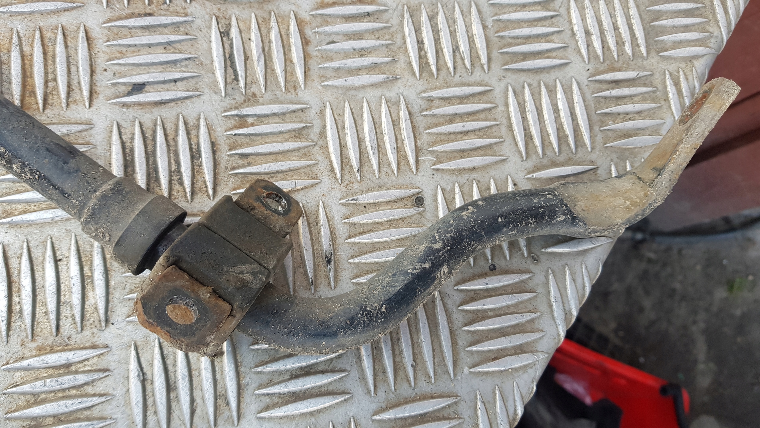 AUDI A6 C6 3.0 TDI stabilisator hinterachse heck 4F0511409J STABILIZATOR
