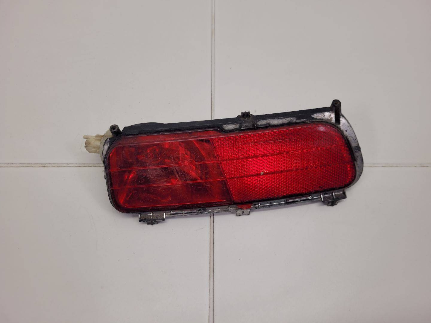 light rear part fog lights left side Citroen C4 Picasso 2 2016 9653548780