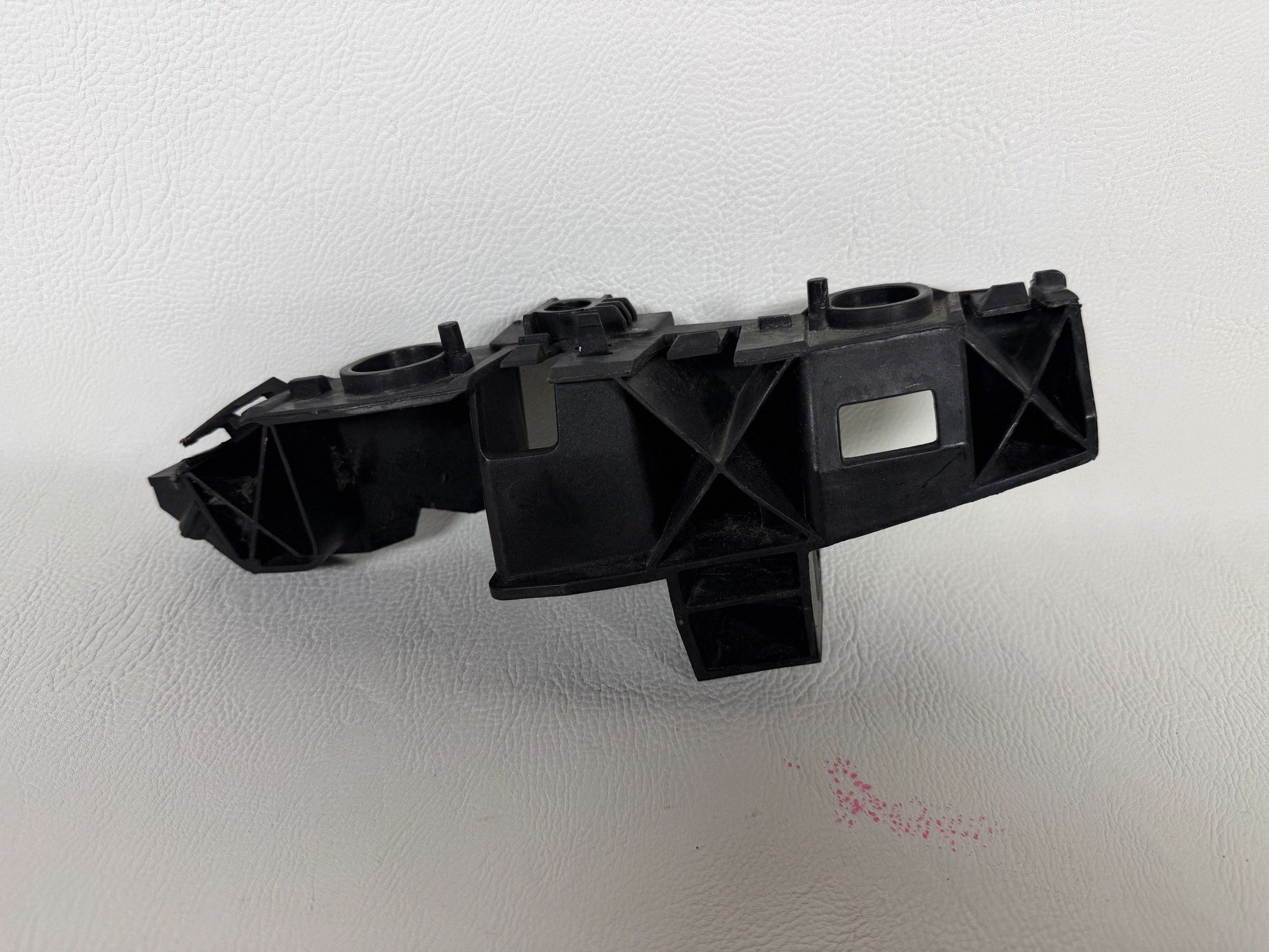 AUDI Q5 bumper bracket right front 80A807284A