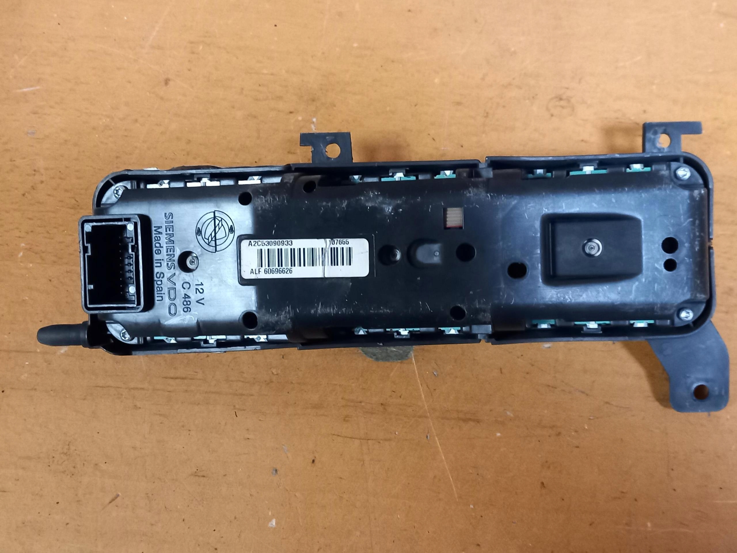 dials dials display ALFA ROMEO 159 60696626 2.4 JTD