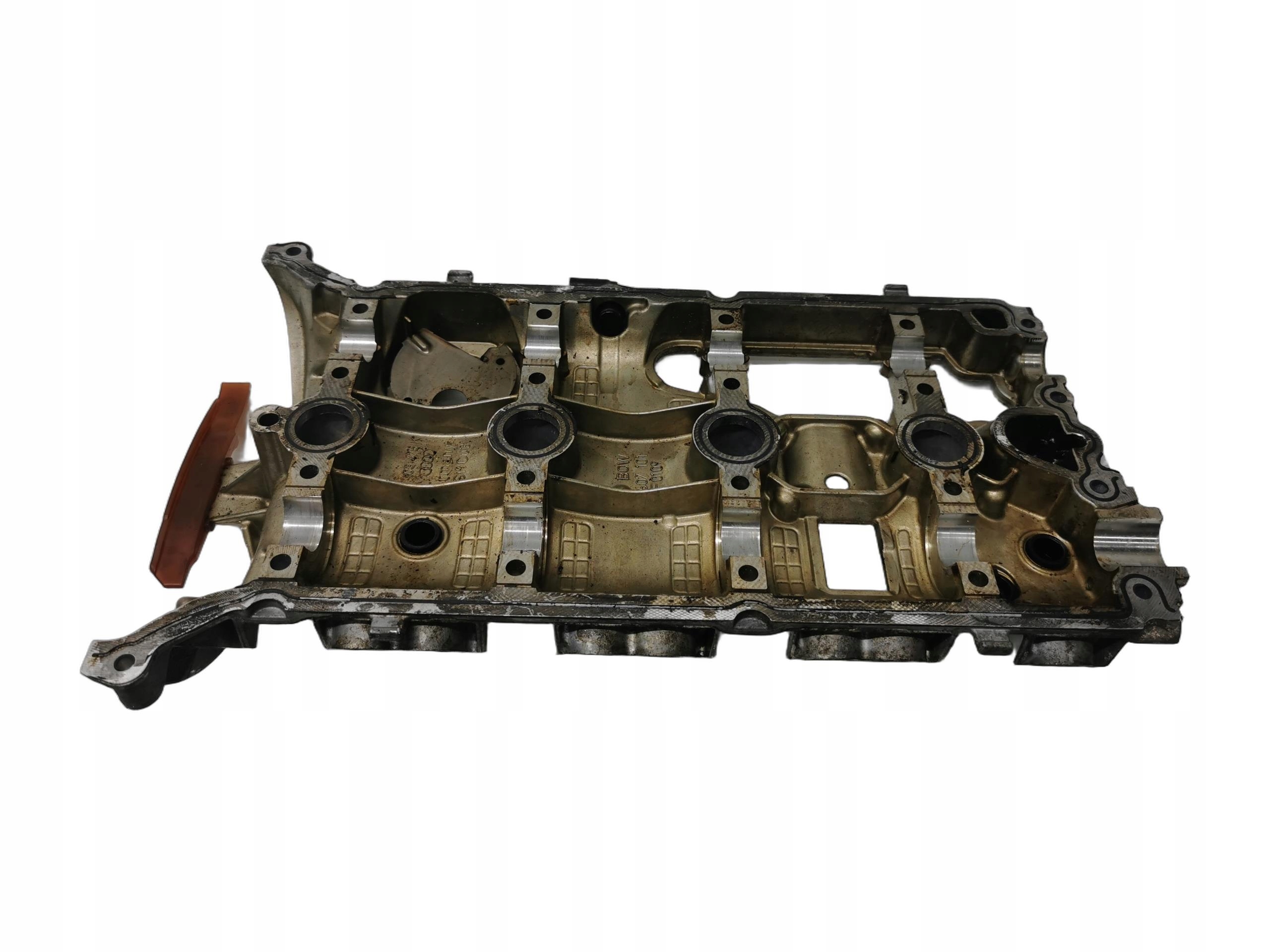 Abdeckung der Ventile VW T6 2.0 TFSI 06H103475K