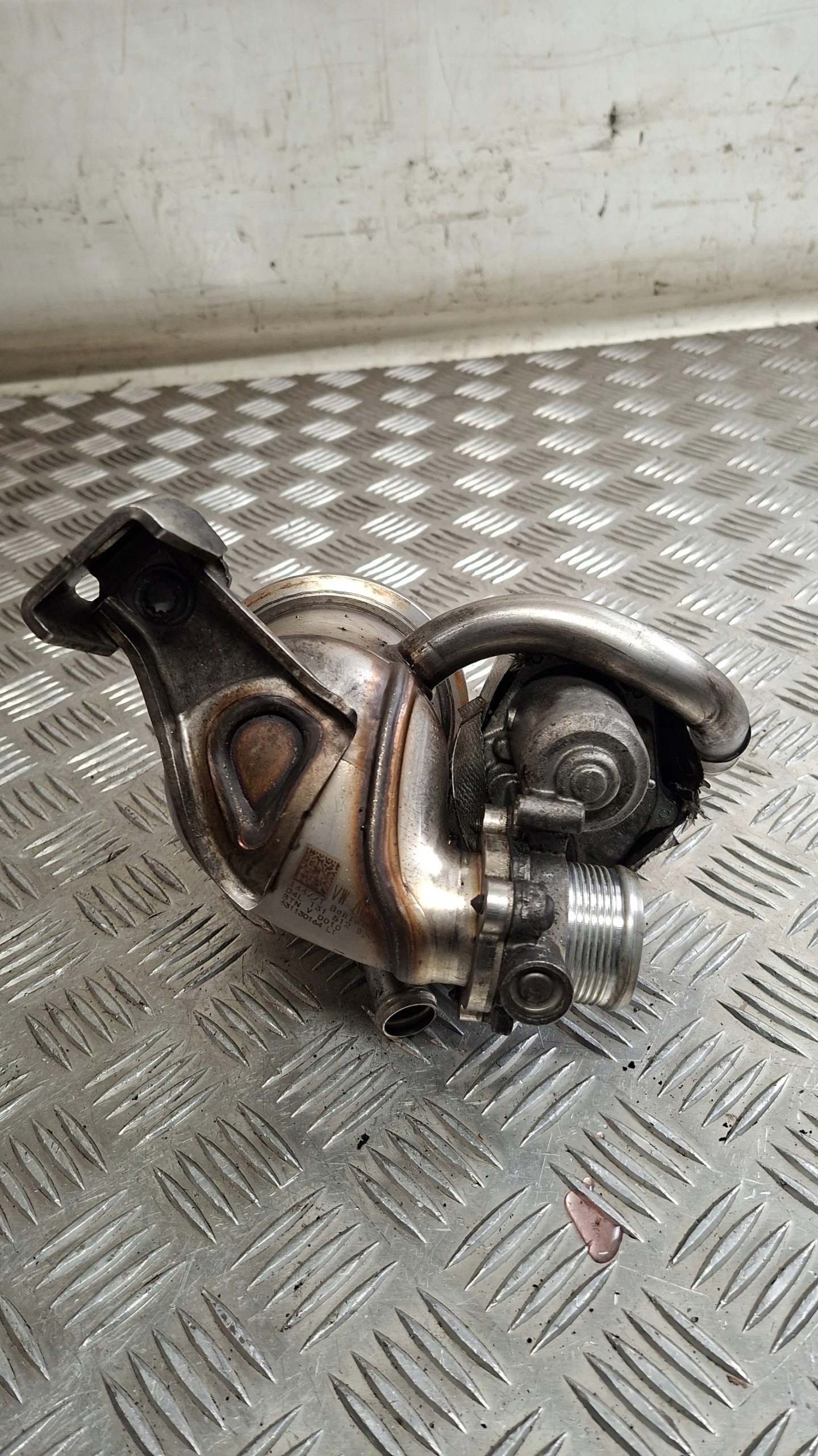 radiator EGR valve VW TOURAN II 1.6TDI