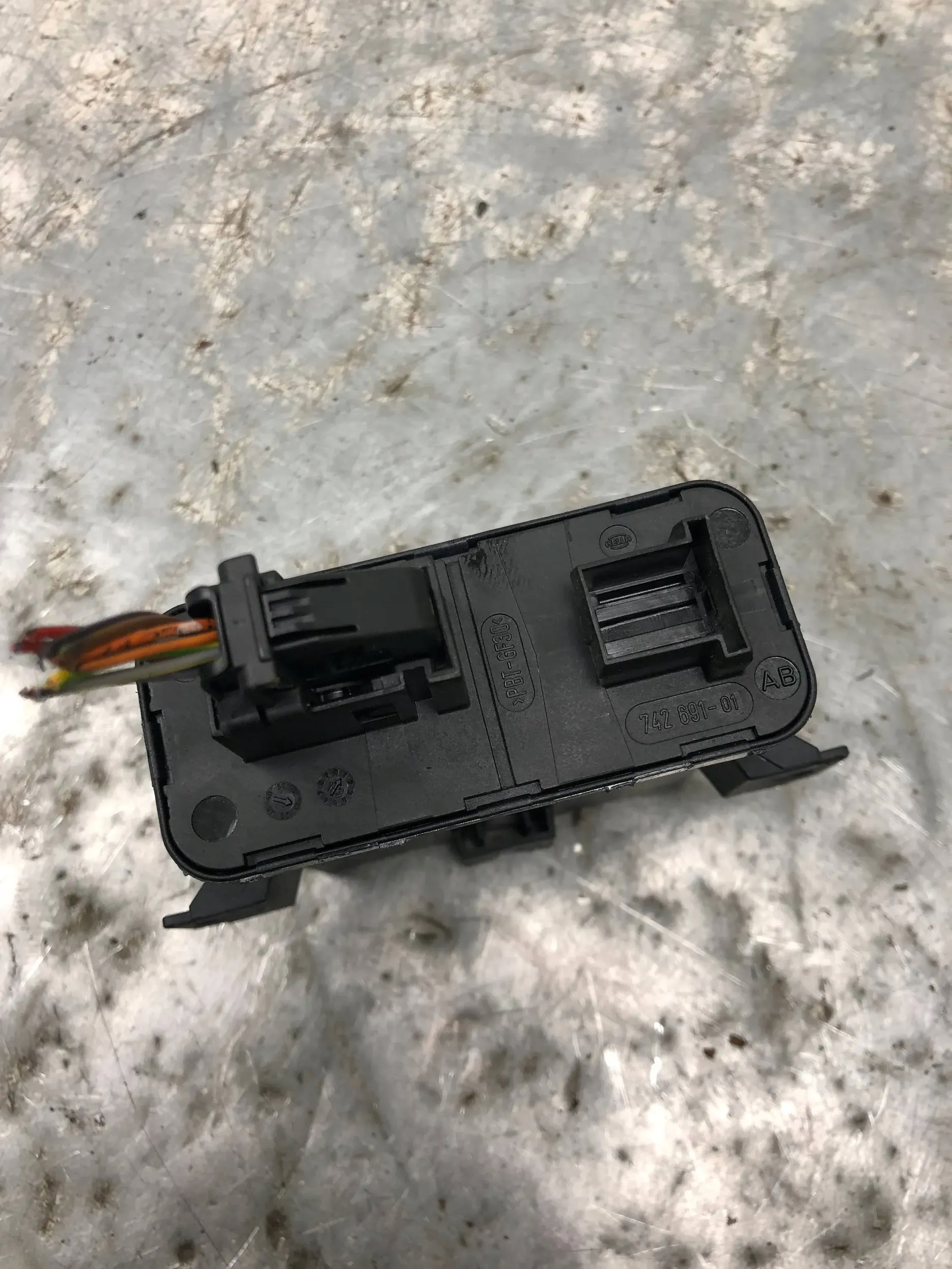 modulo luci SKODA FABIA II LIFT 5J0907357B