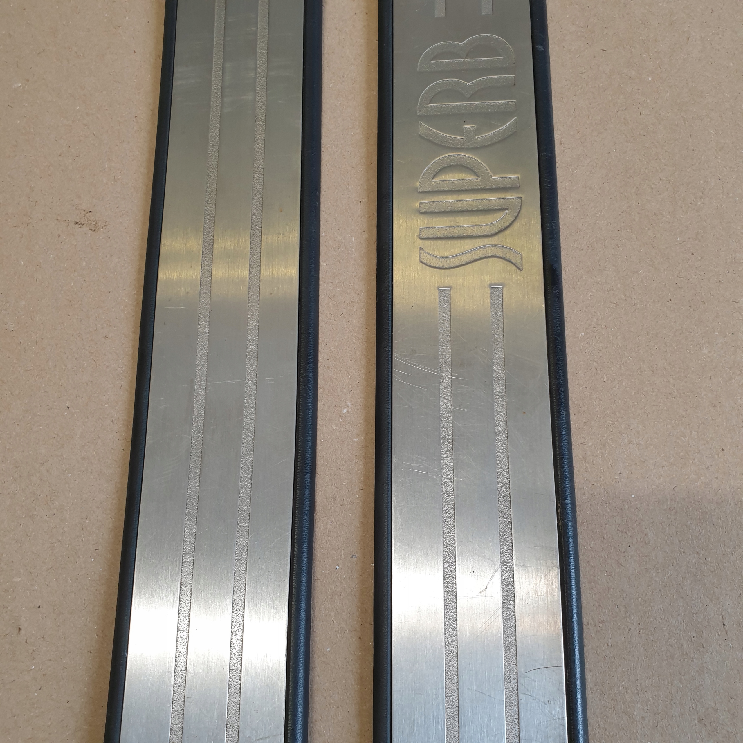 moulding threshold left right front SKODA SUPERB and OE