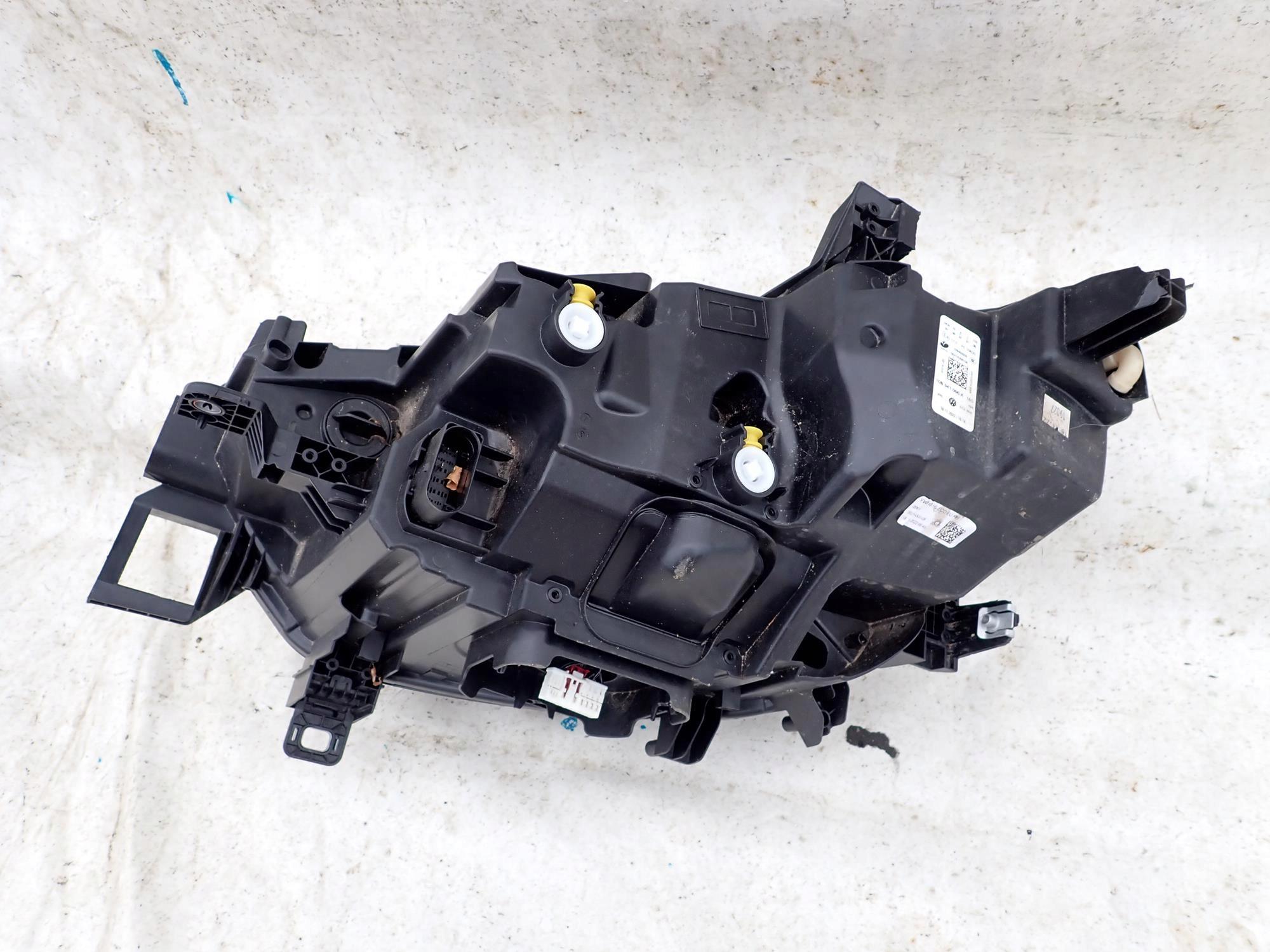 VW ID 3 ID.3 19-> light front front right