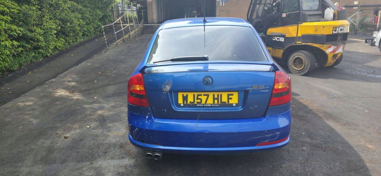 running board bodykit Skoda Octavia 2 2007 1Z0807221D