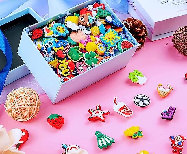 PRZYPINKI do butów CROCS ZESTAW 30 szt ZAWIESZKA Wpinki MIX Marka inna