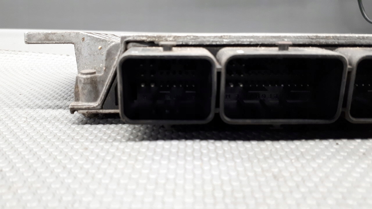 IAW48P2.70 sterownik silnika PEUGEOT 206 1.1 8V Producent części Peugeot OE