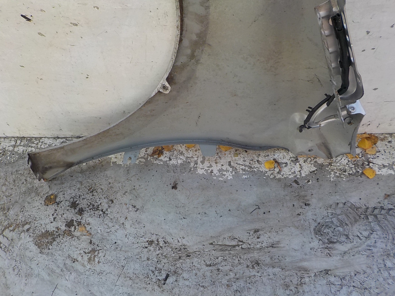 948 PEUGEOT 208 fender right front front