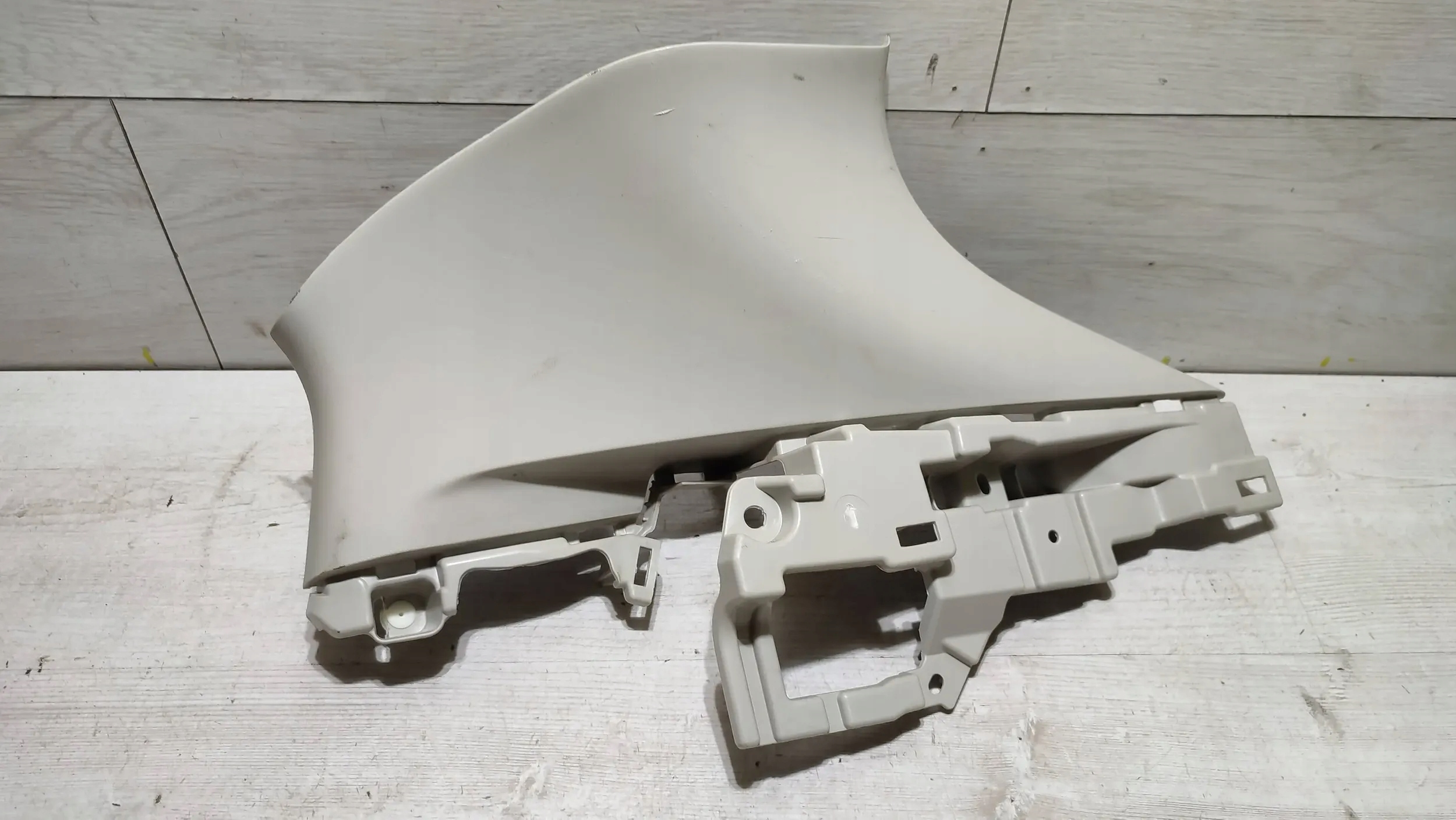 Mazda 3 III BM 17r right side side slupka cover