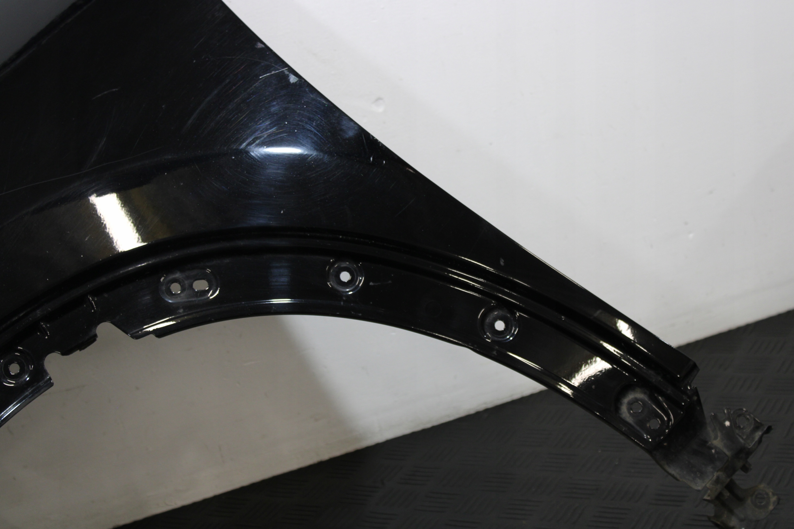 fender left front front CITROEN C5 AIRCROSS