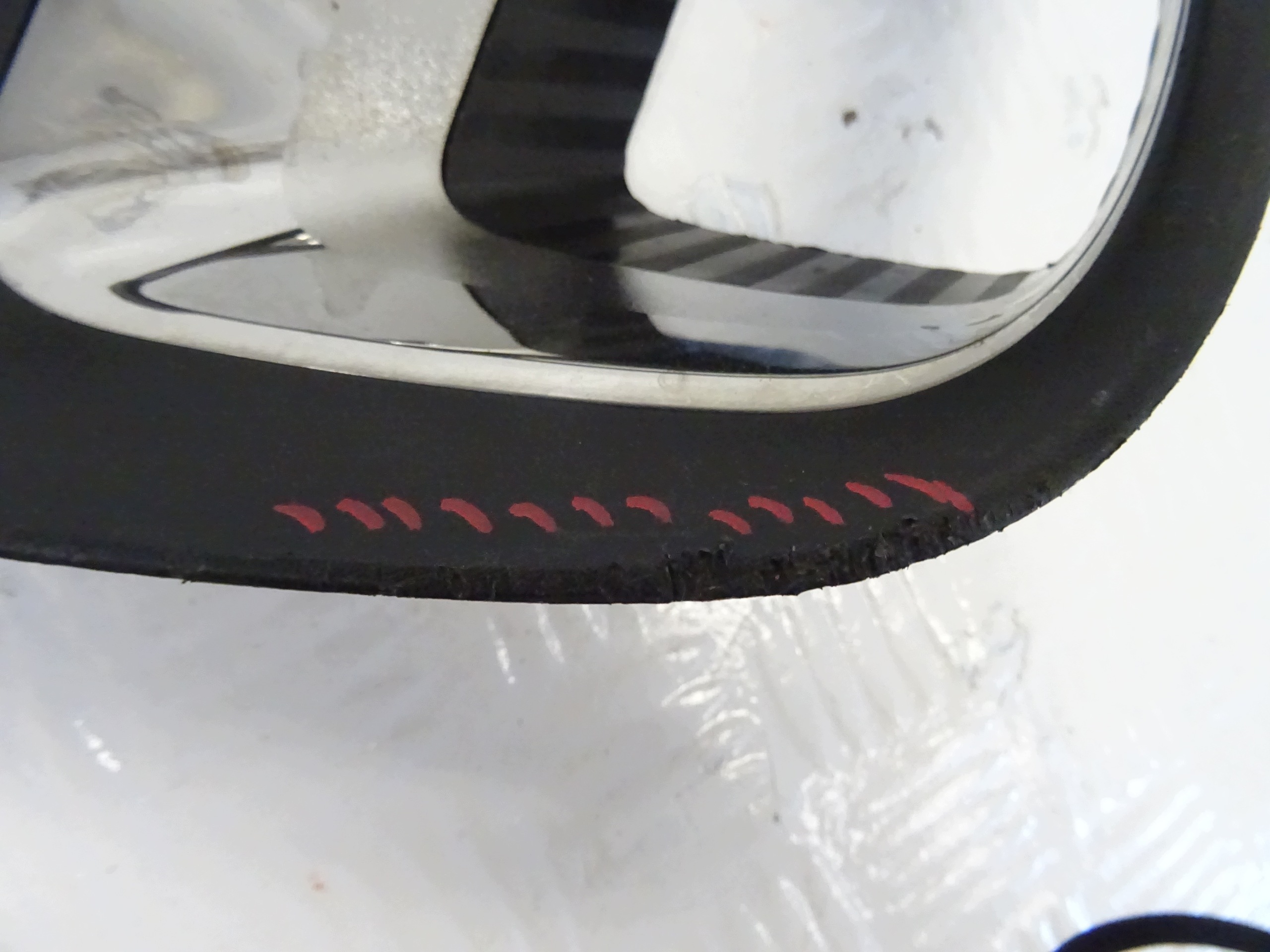 grid of a bumper front right RENAULT CAPTUR II 261A21107R