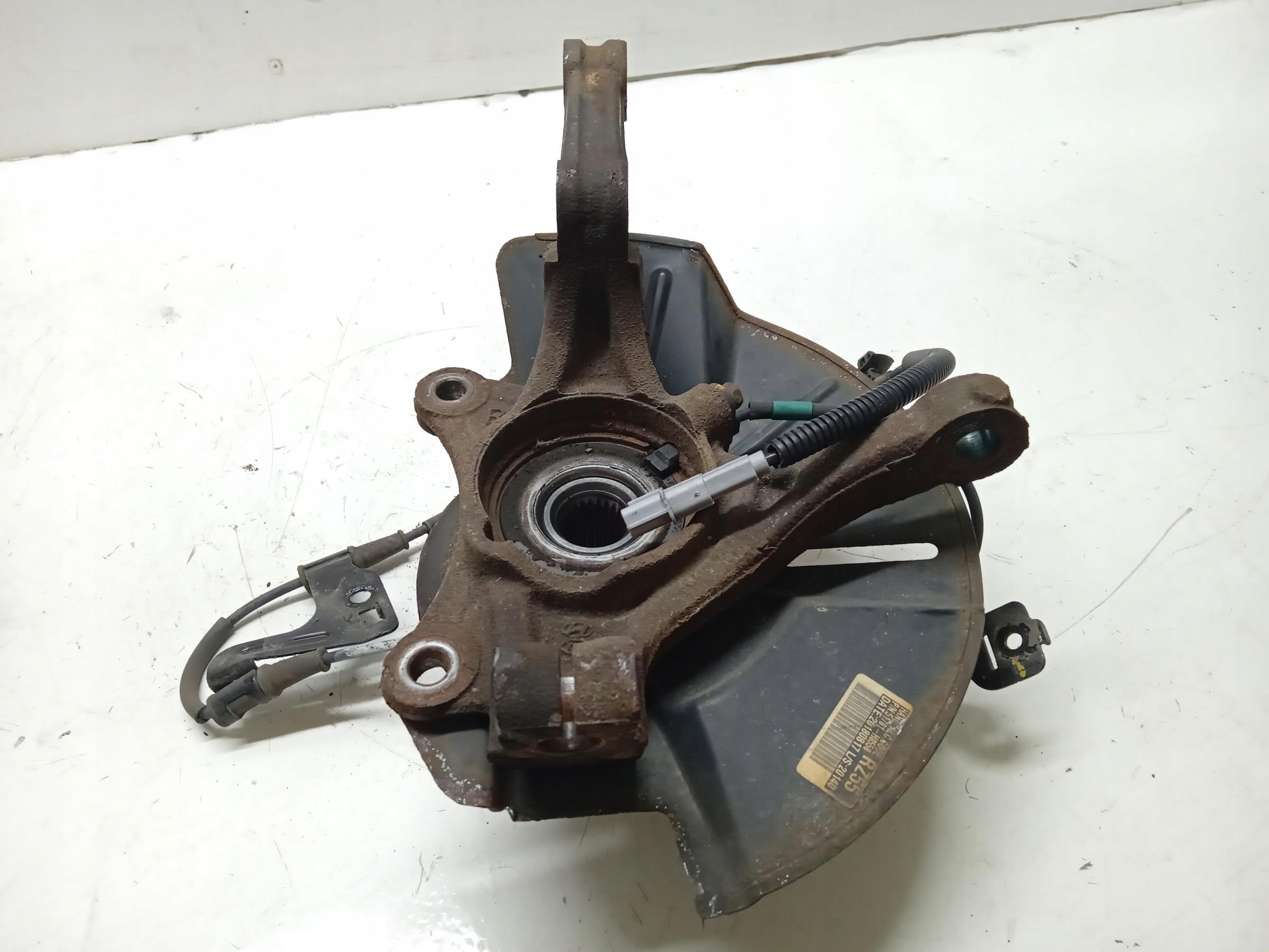 поворотный кулак kia STONIC 1.0