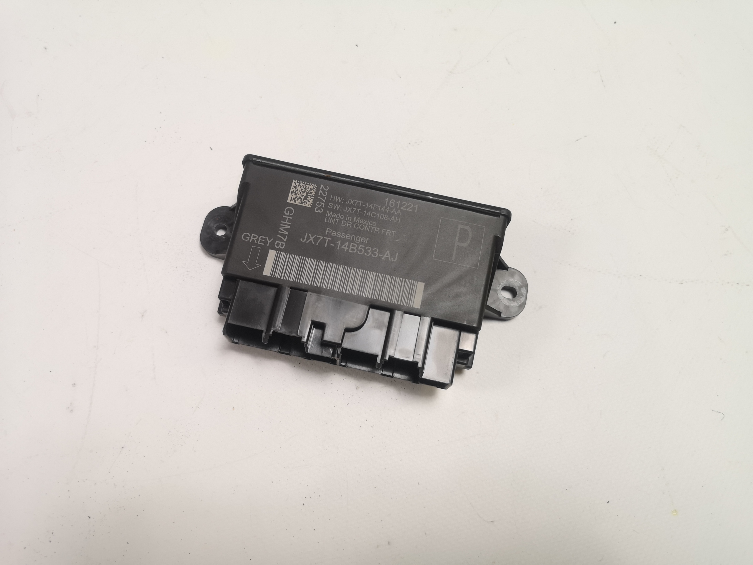 JX7T-14B533-AJ - Модуль управління правою дверима Ford Explorer 2020-