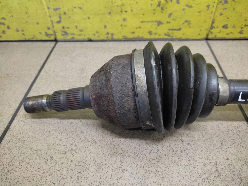 OPEL ASTRA H 1.7 D semi-axis left front