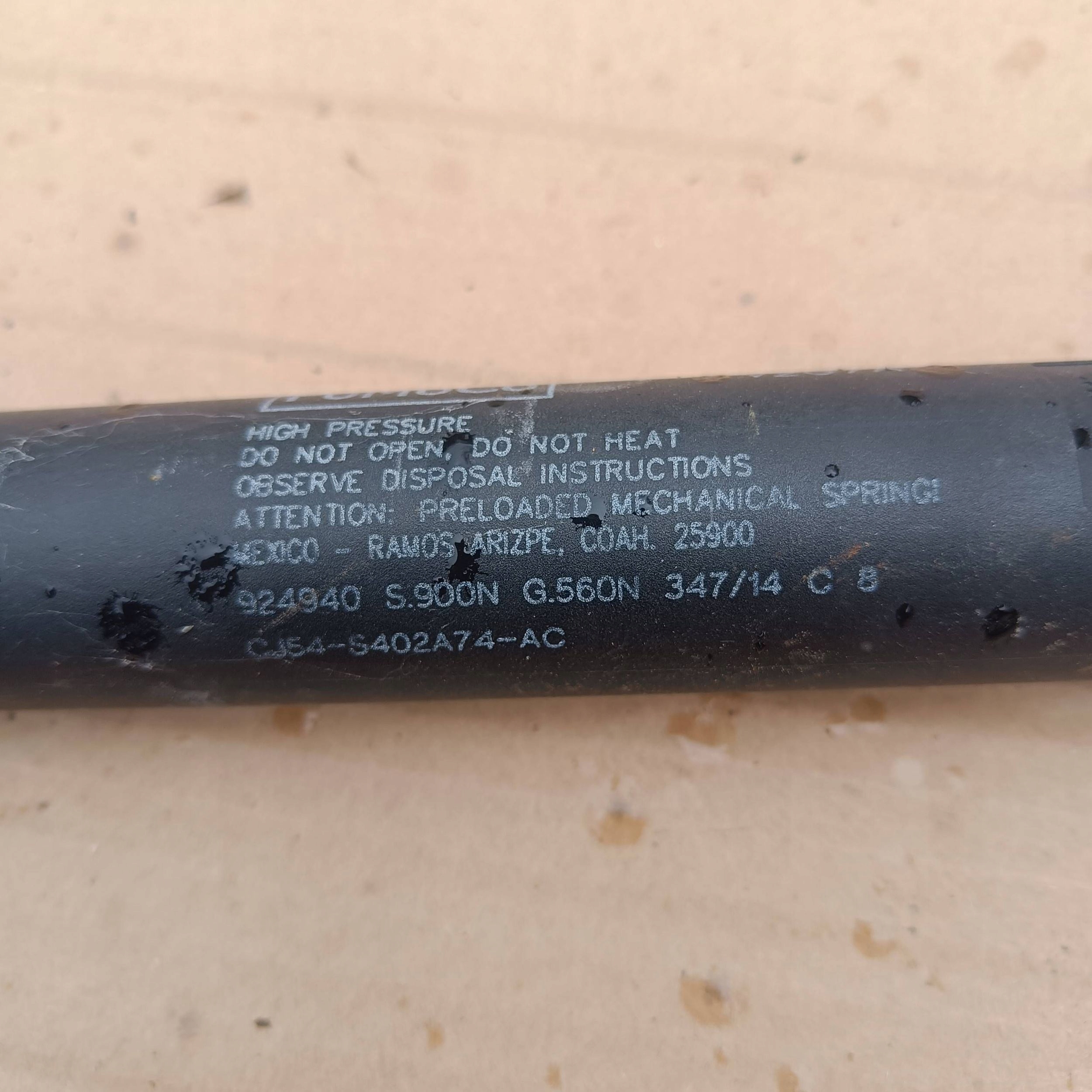Ford Kuga MK2 II damper bonnet electrical boot