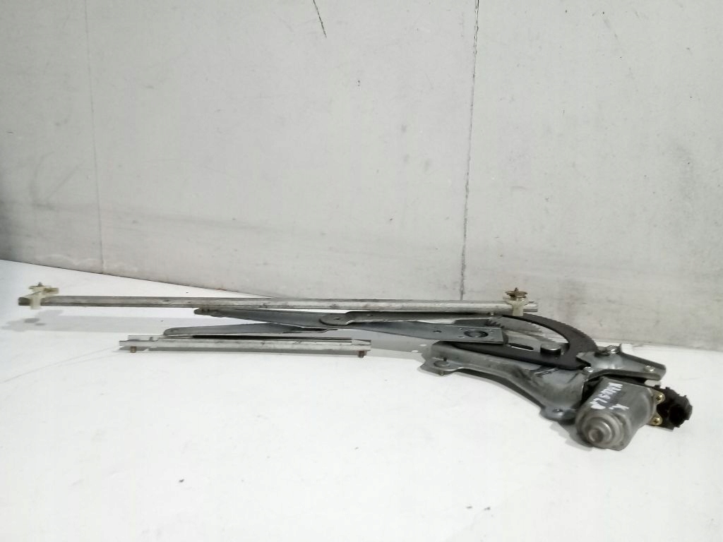 Chevrolet Kalos window regulator left front