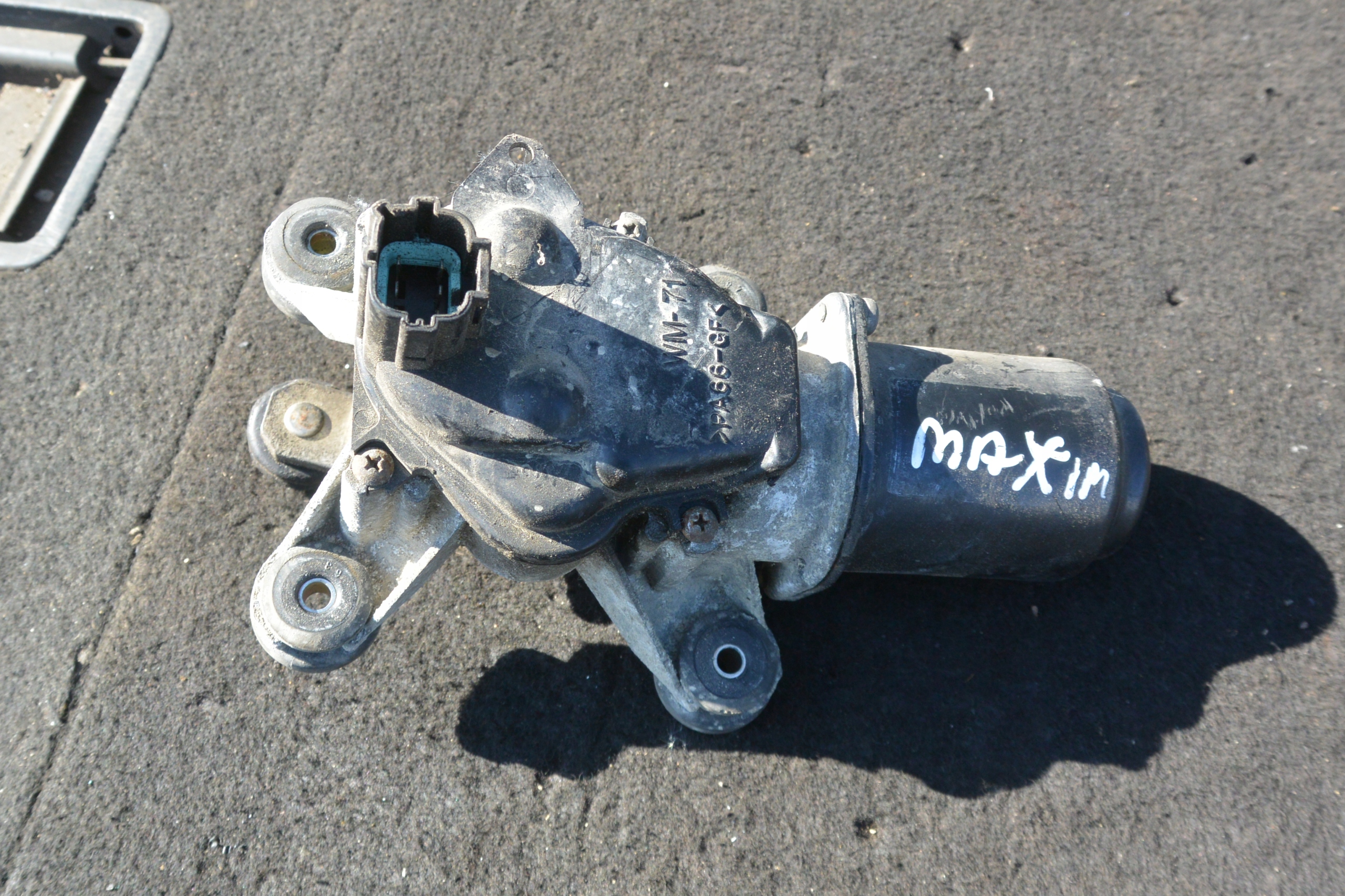 MOTOR WISCHER NISSAN MAXIMA A33 QX EU