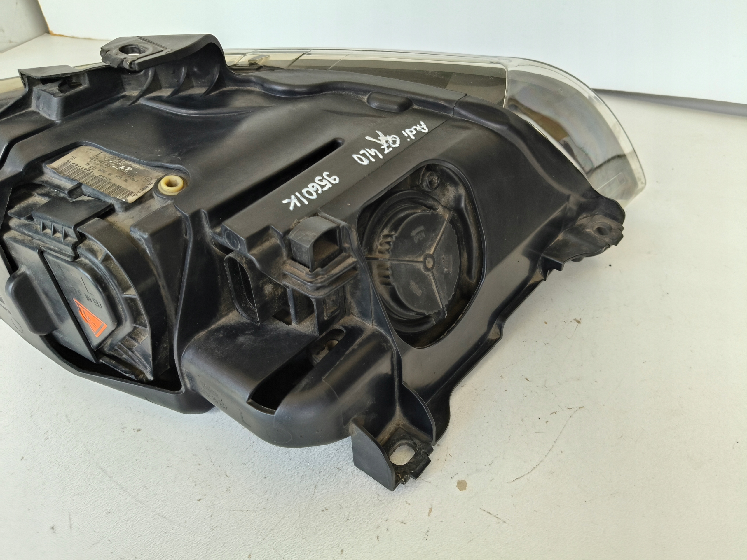 light left REFLEKTOR AUDI Q7 4L 4L0 05