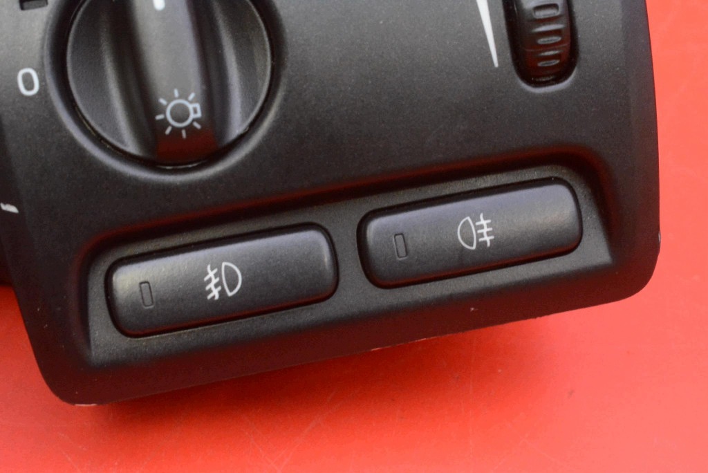 switch light switch 8691749 VOLVO S60 1 and V70 2 II 00-05