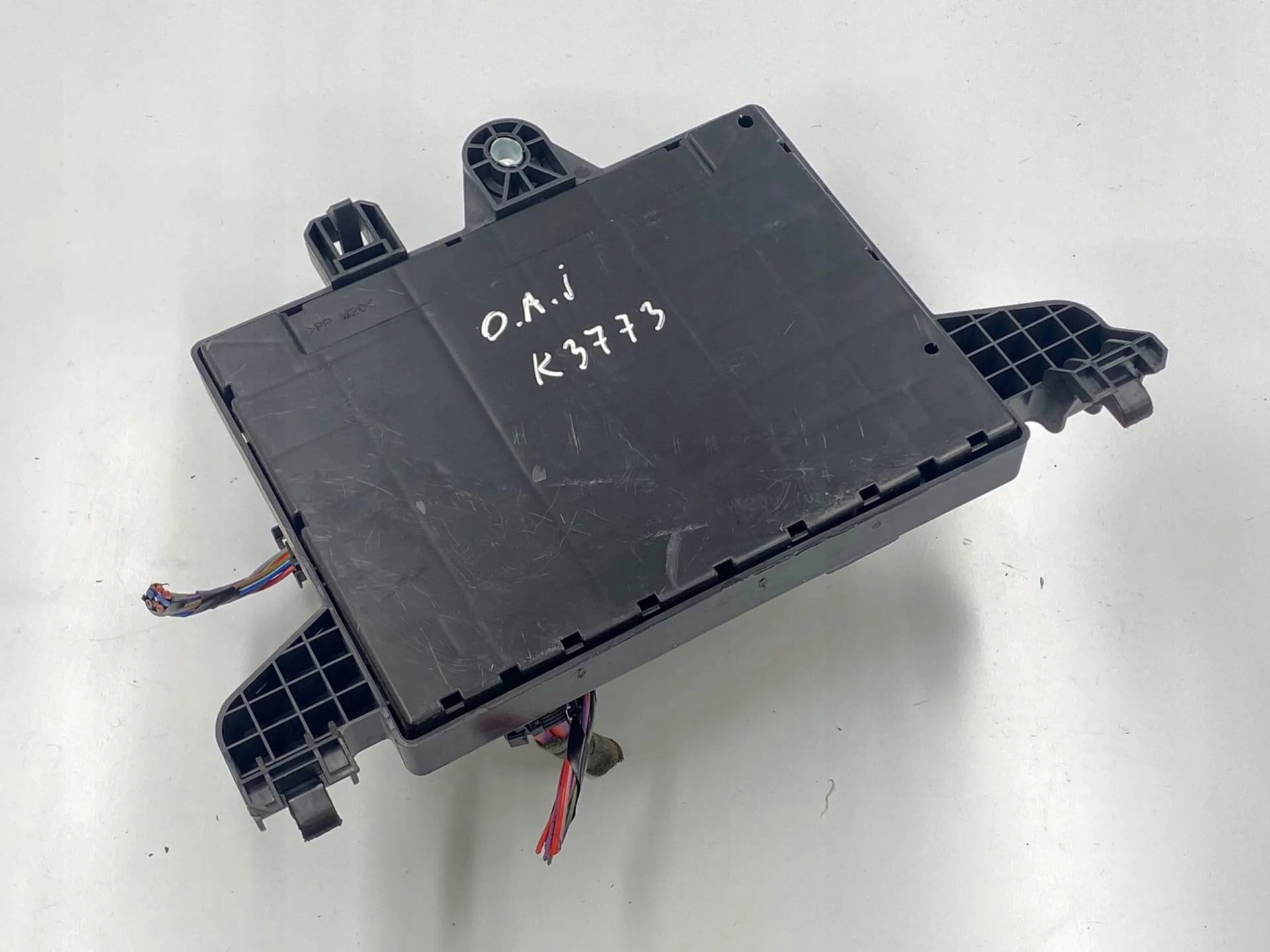 Module fusibles Opel Astra J 2012 13343949