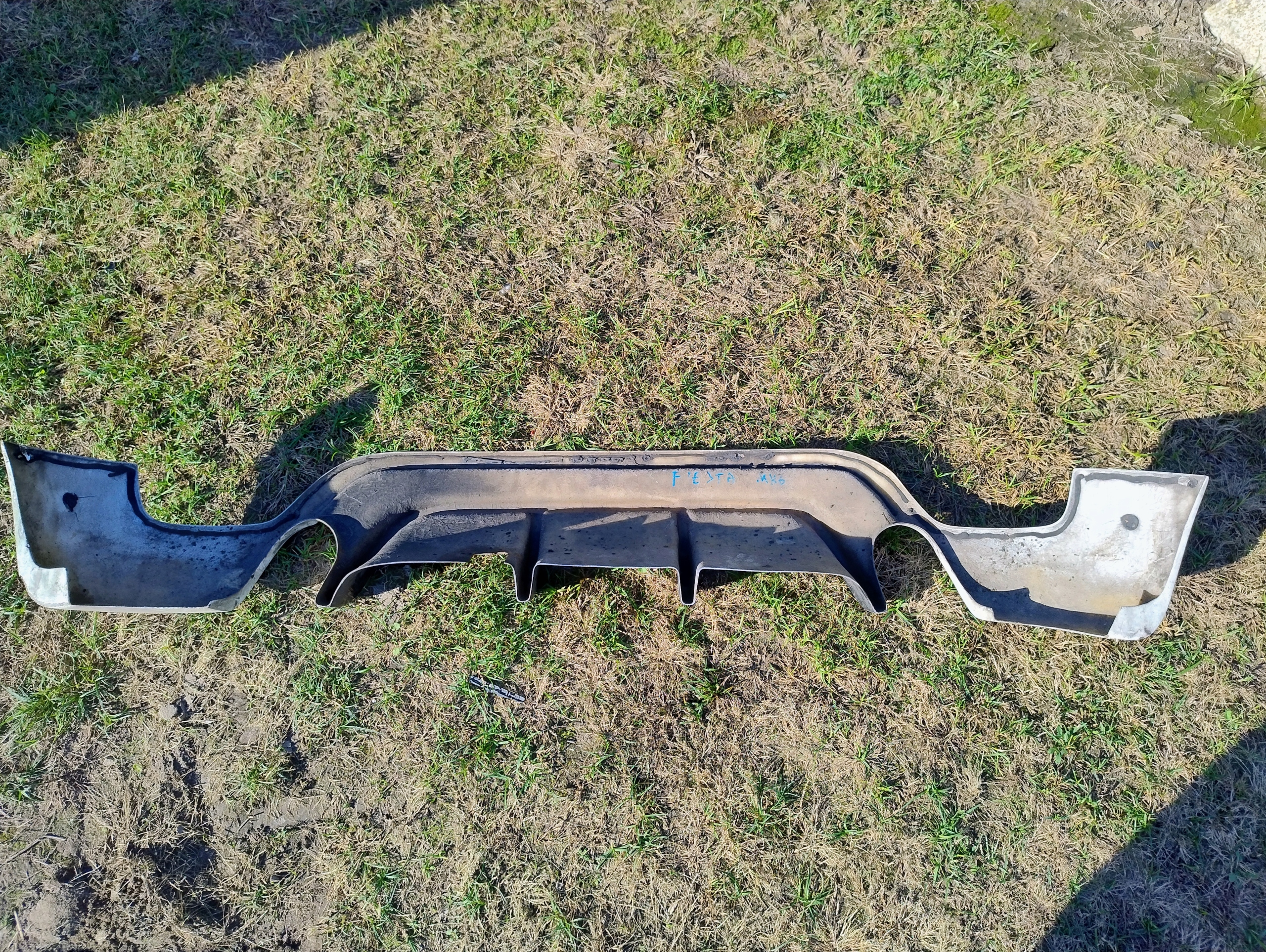 diffuser of a bumper rear part ford fiesta mk6 ST