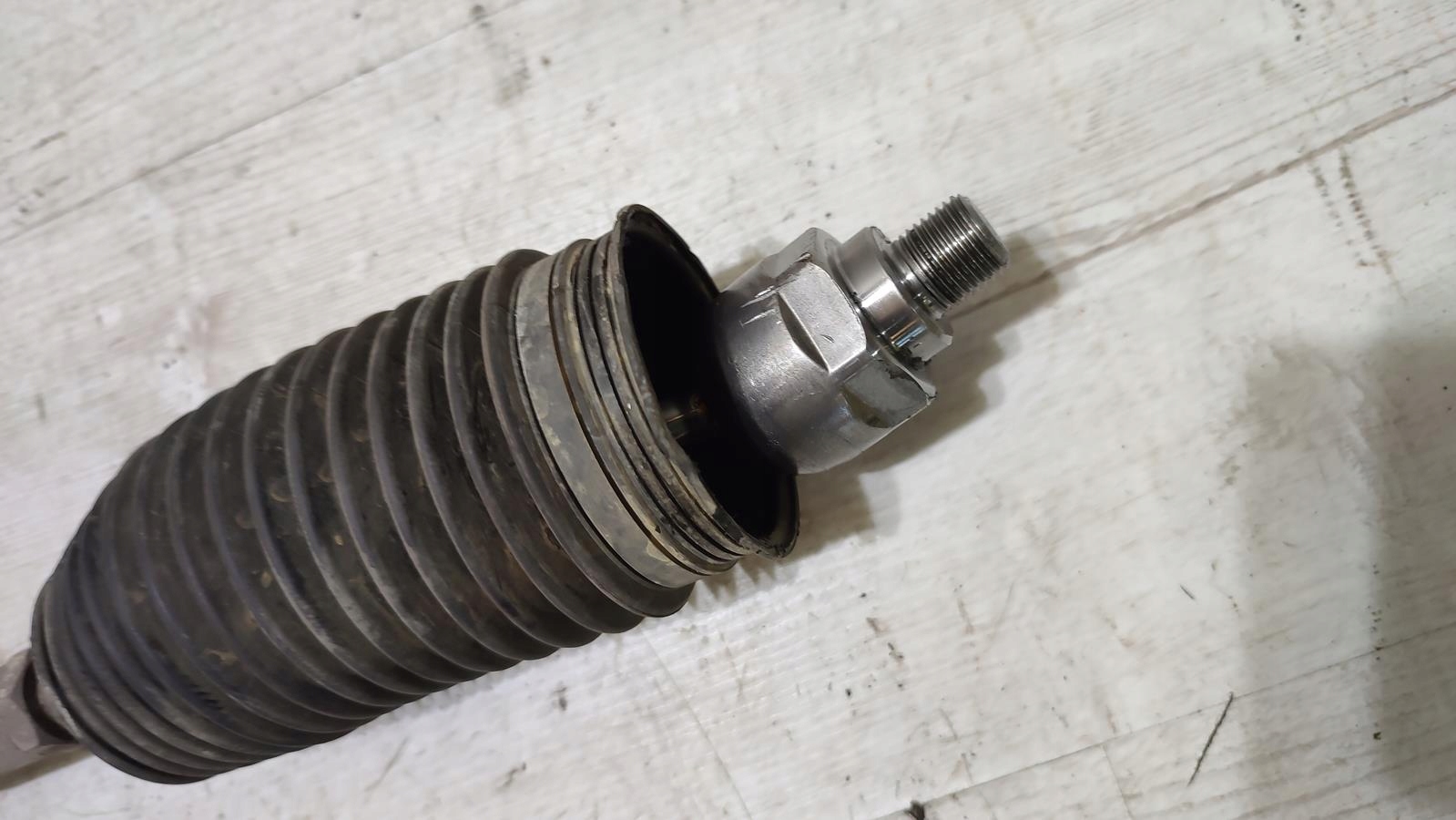 bar pipe end left 1.5 DCI Renault Captur