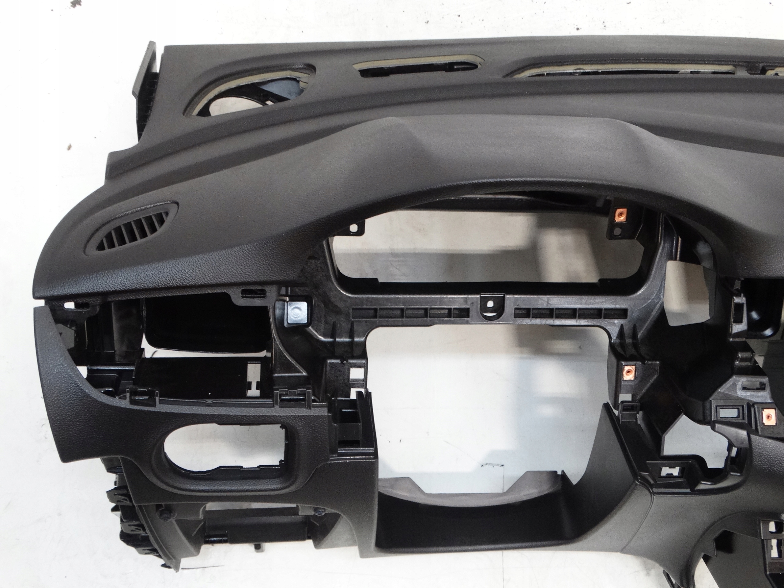 console cockpit dashboard instrument panel OPEL ASTRA K GM 13367763 15-22R.