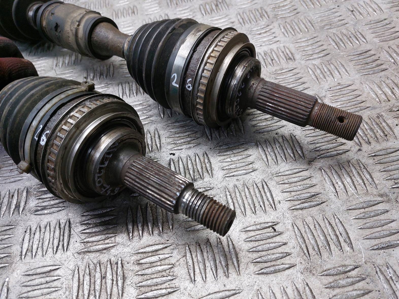 semi-axis left front + right front 5B TOYOTA COROLLA E11 LIFT 1.9 D