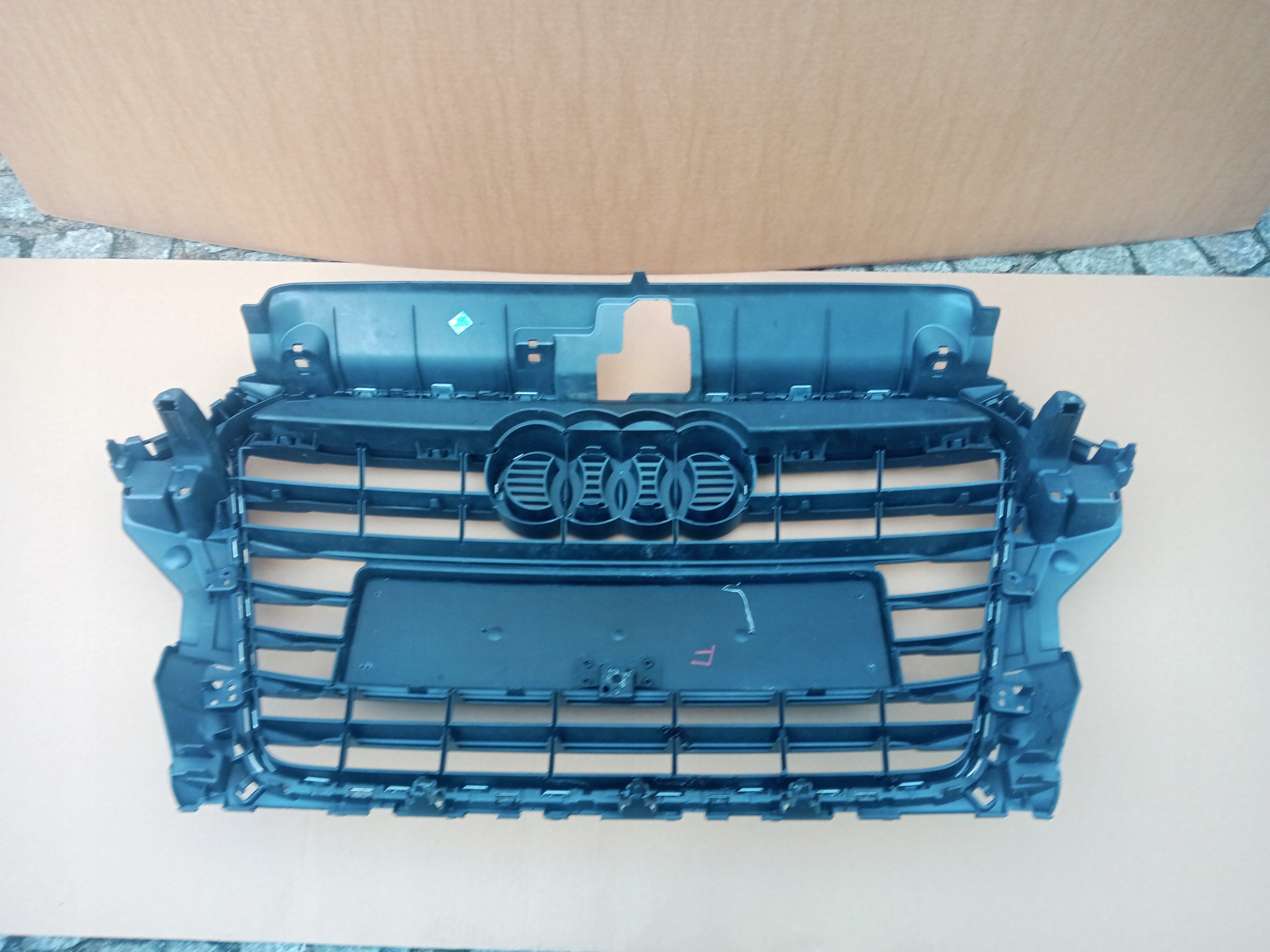 Audi A3 8V3 Kühlergrill FRONTGRILL Kühlergitter 8V3853651AU - Thumbnail 7