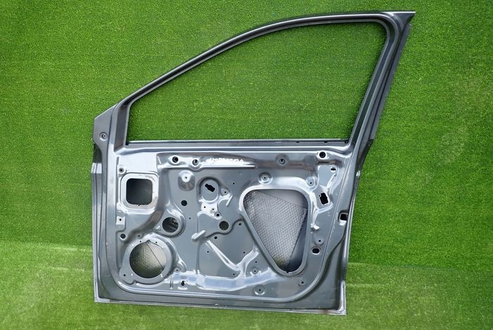 SEAT ARONA 16- door right front front