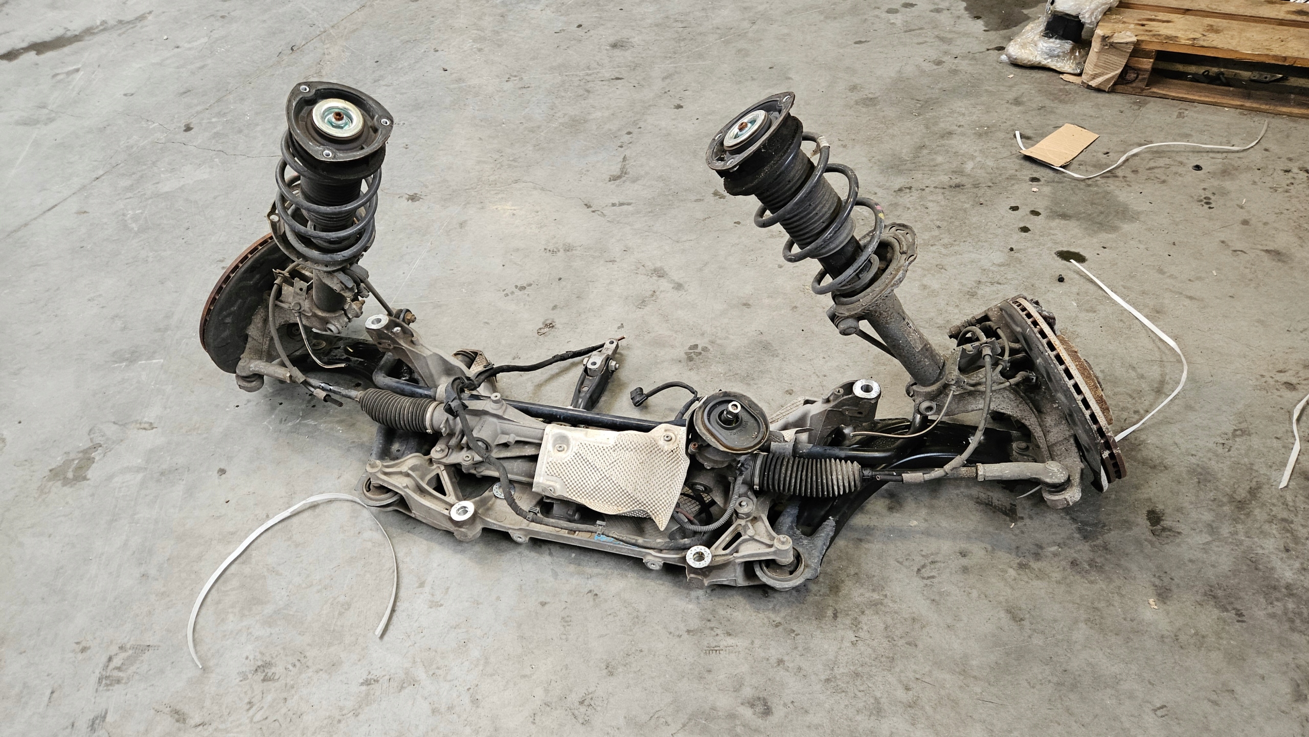 subframe front sususpension complete VW PASSAT B8 3Q0199315D