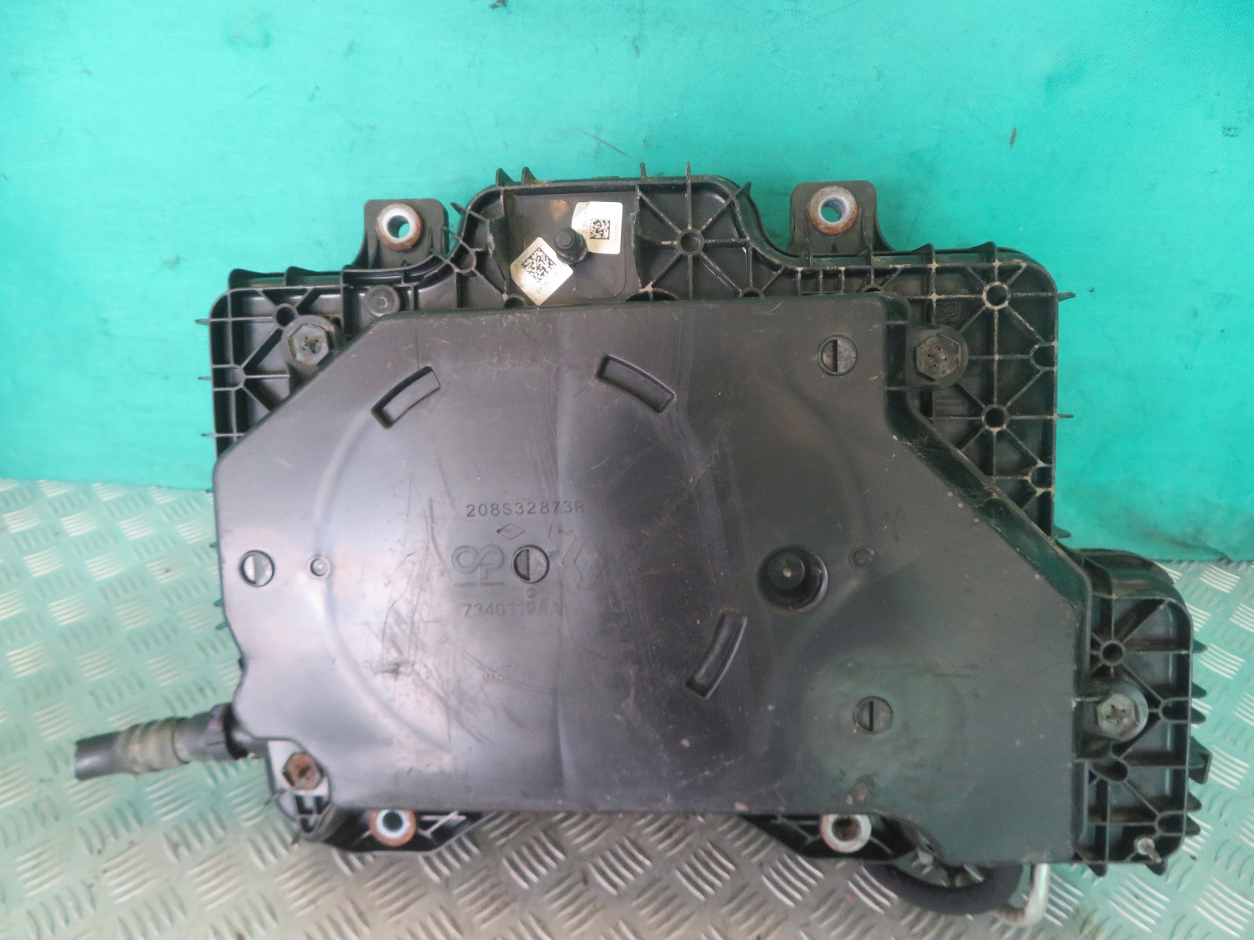 serbatoio LIQUIDO ADBLUE RENAULT MASTER OPEL MOVANO 172A24289R