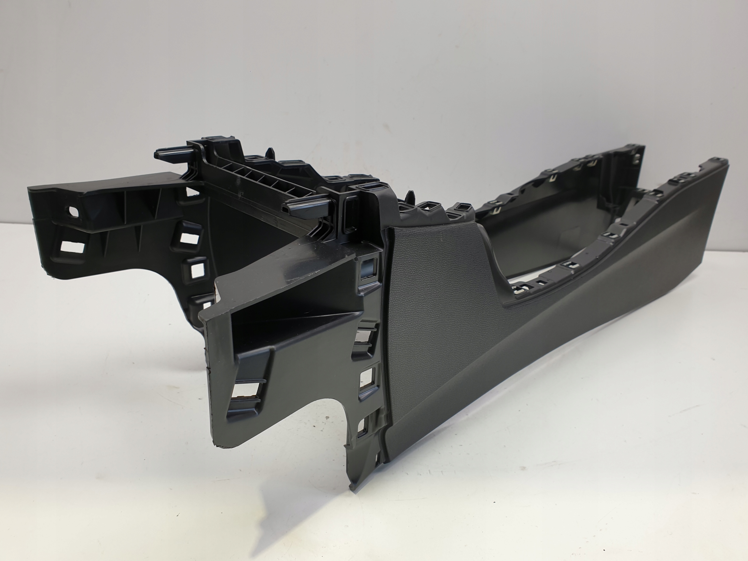 Opel Corsa F TUNEL ŚRODKOWY 39196817 Wersja Europejska