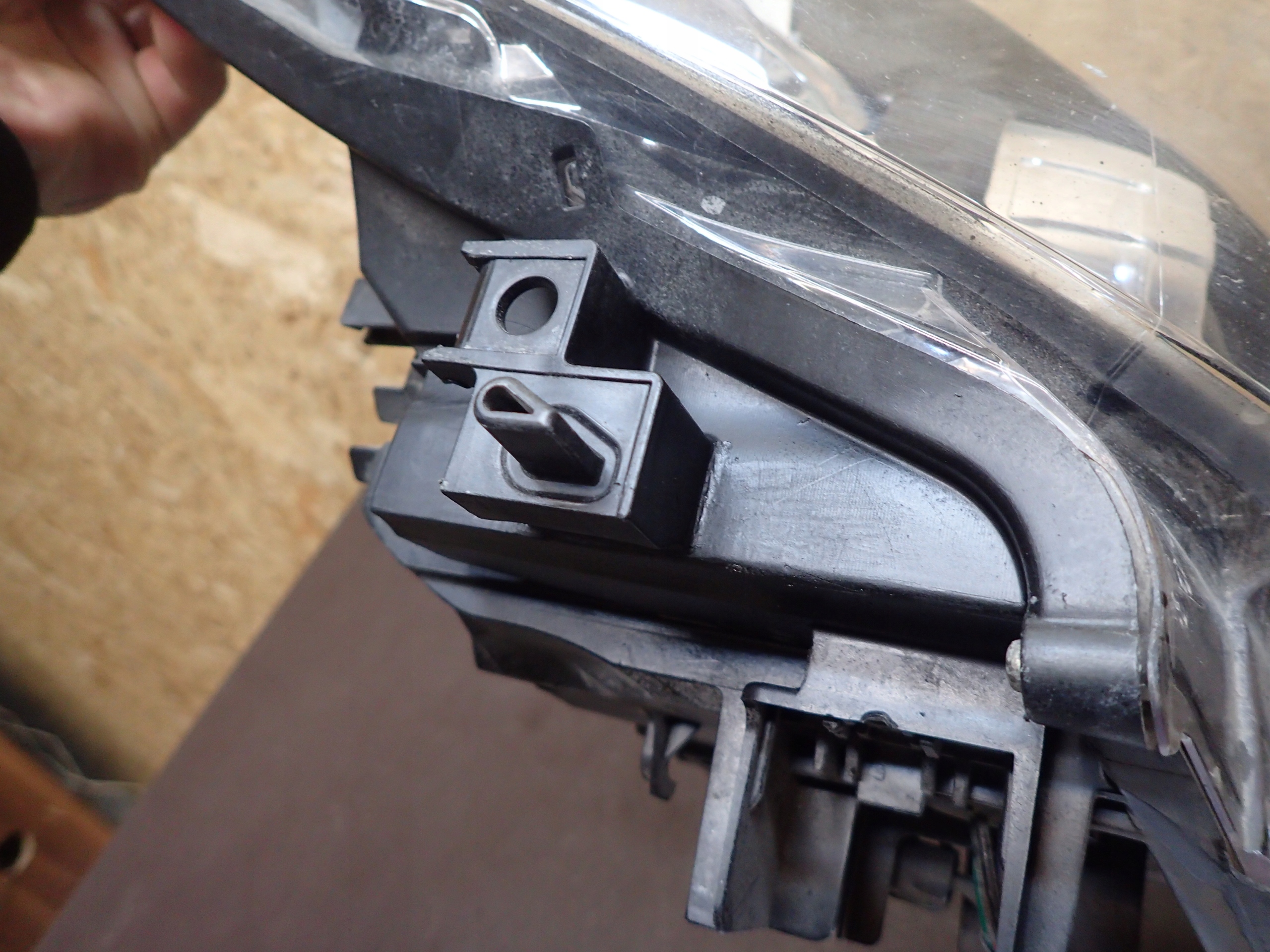 light front right MAZDA VI 6 12-15 lens