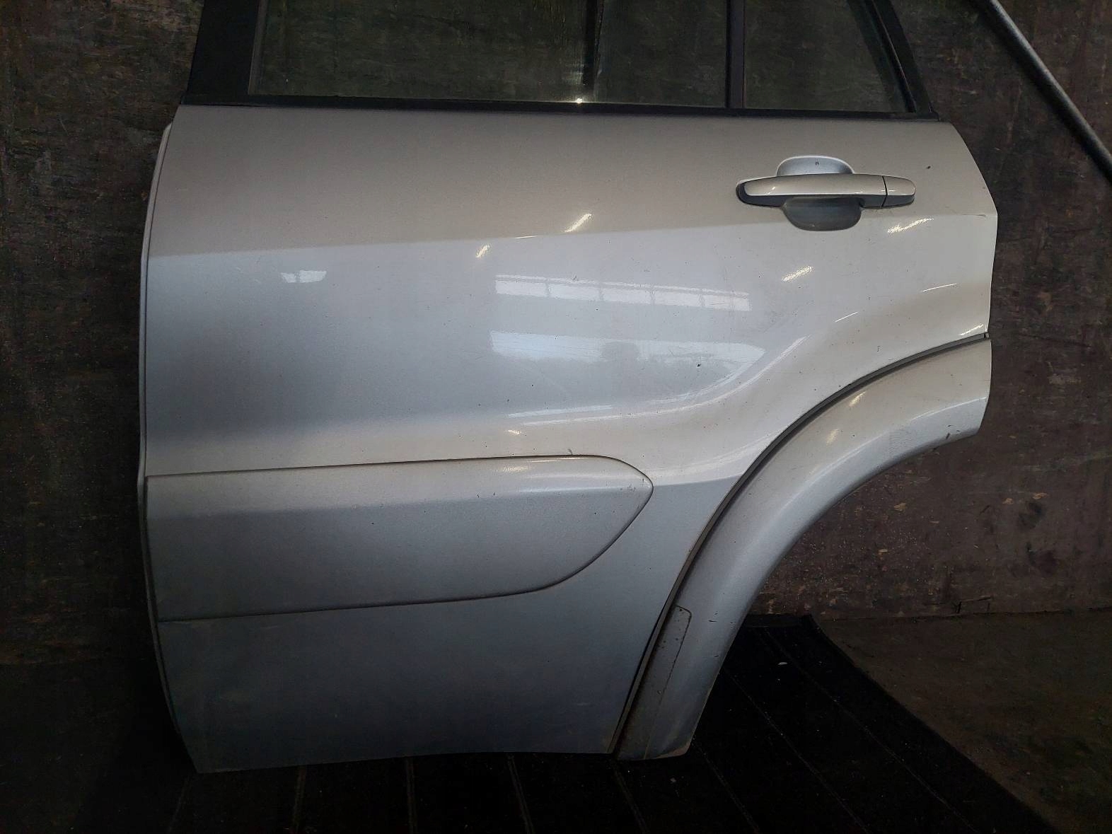 door complete left rear part TOYOTA RAV4 II LIFT 1D4 5D