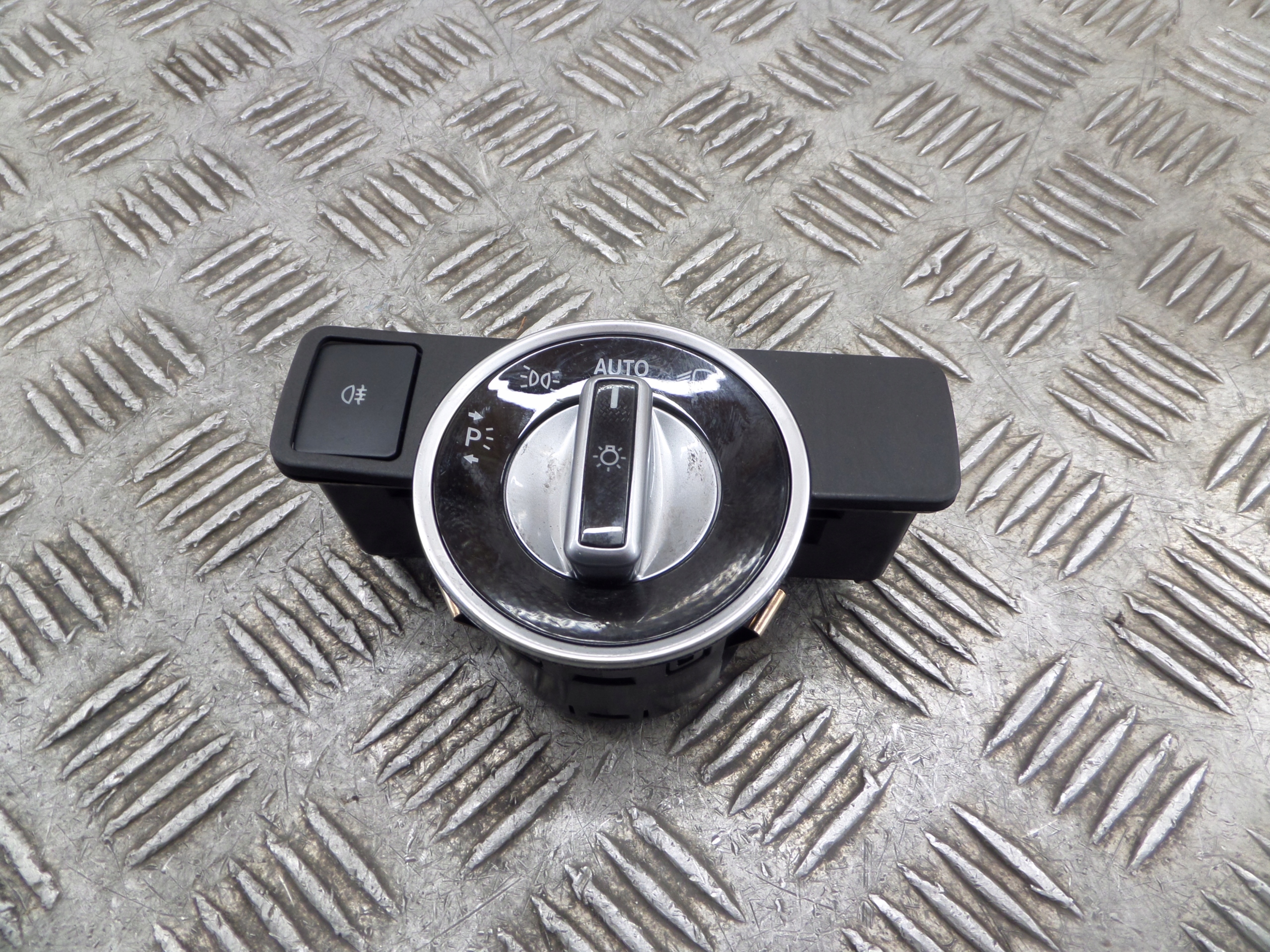 switch light switch MERCEDES W212 A2129050551