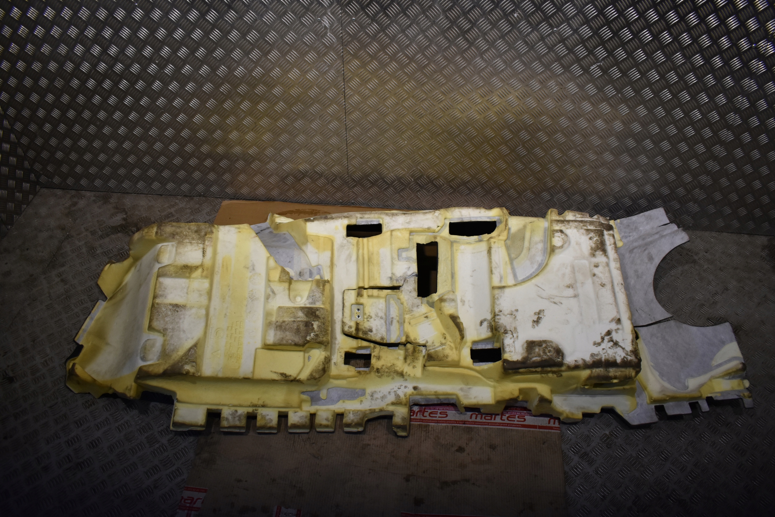 carpet front right PORSCHE PANAMERA 971 1