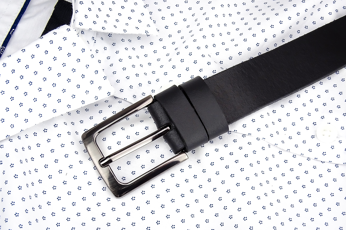 PASEK MĘSKI SKÓRZANY GRACIO DO SPODNI SKÓRA DŁUGOŚĆ PASKA 165 CM PREZENT Wzór dominujący bez wzoru