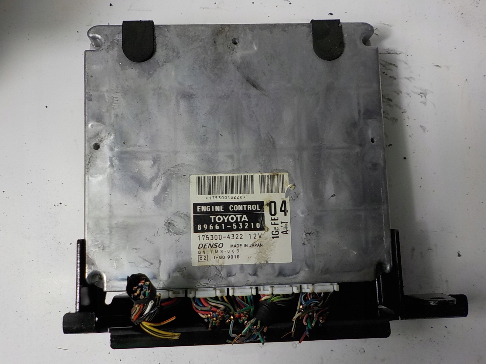 LEXUS IS 200 computer control unit 89661-53210 175300-4322